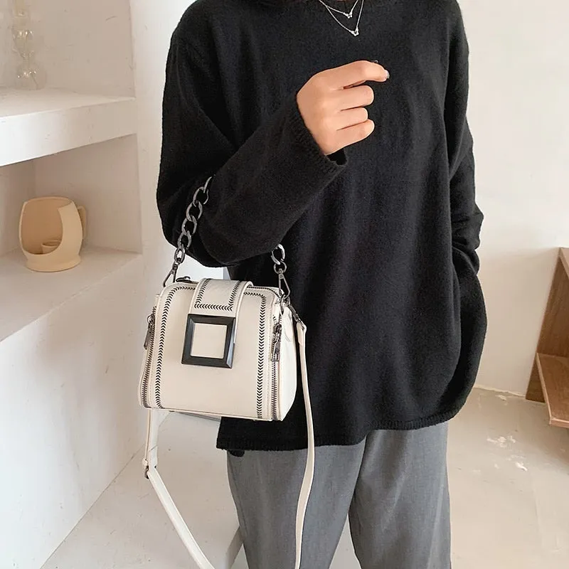 Bella PU Leather Retro Chains Hasp Crossbody Handbag