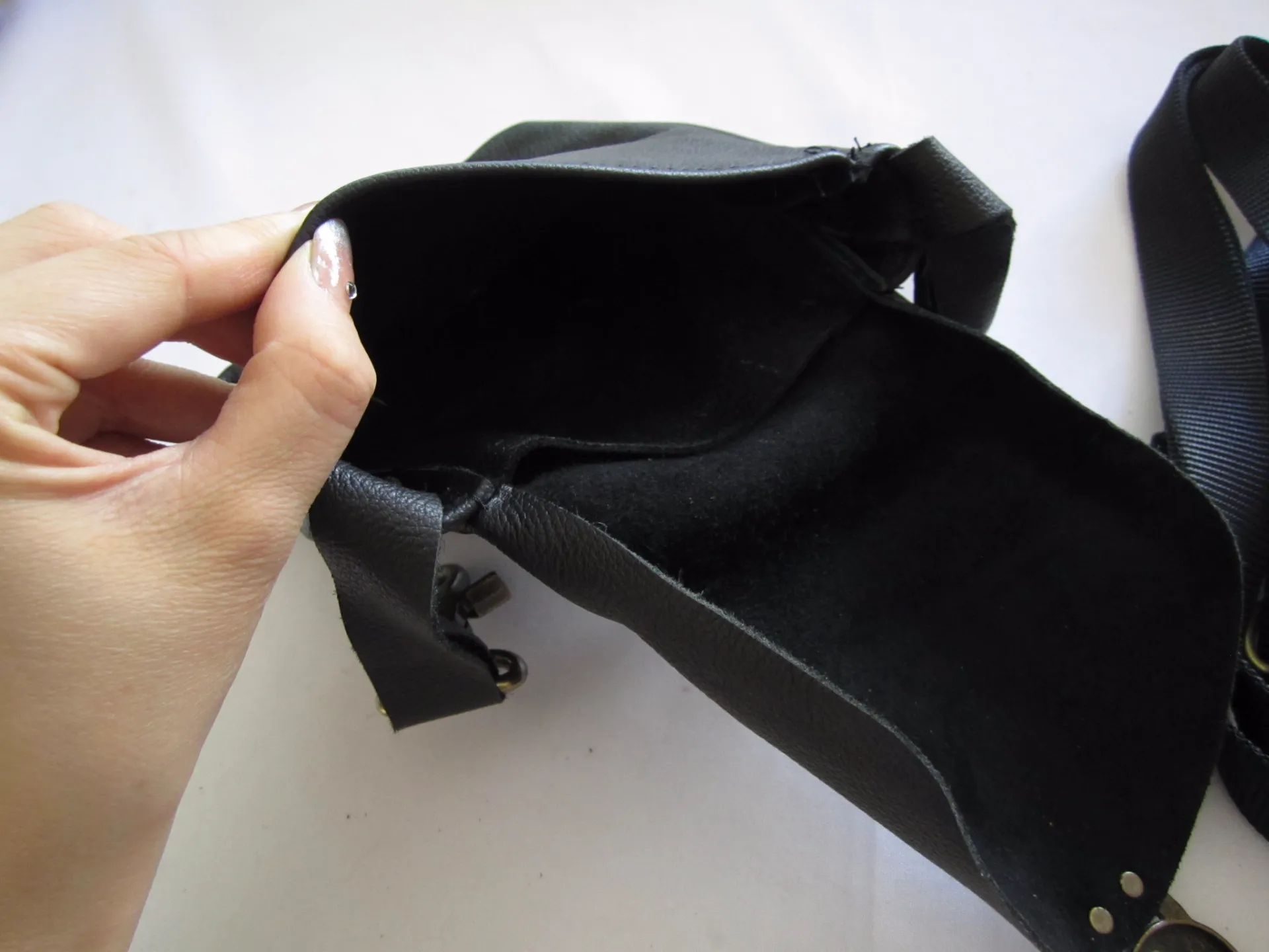 Black Pouch with Twist Clasp