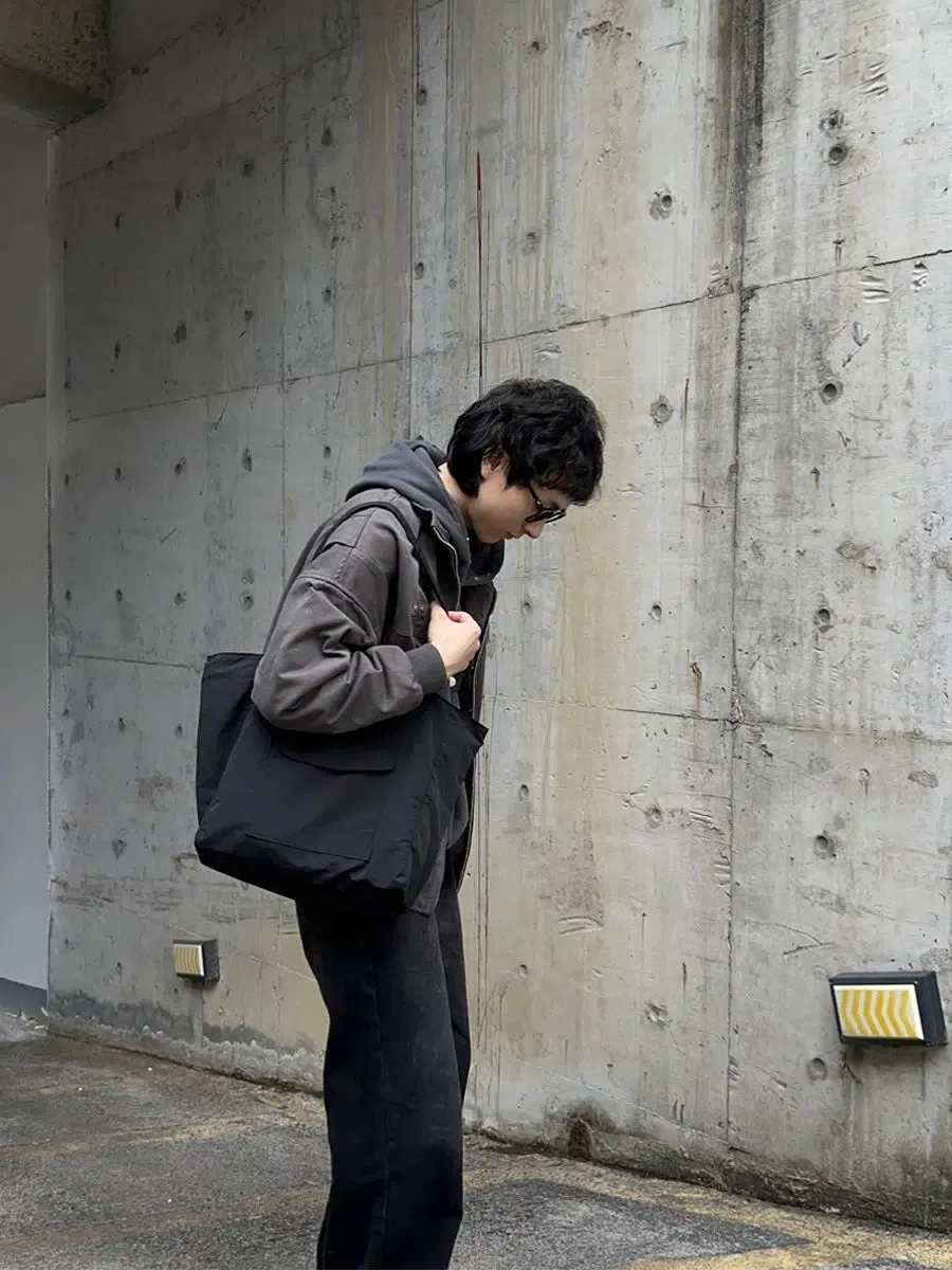 Black Shoulder Bag