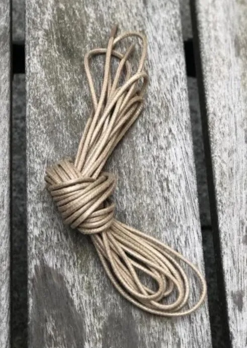Bootlaces 240 cm Waxed Cotton Beige