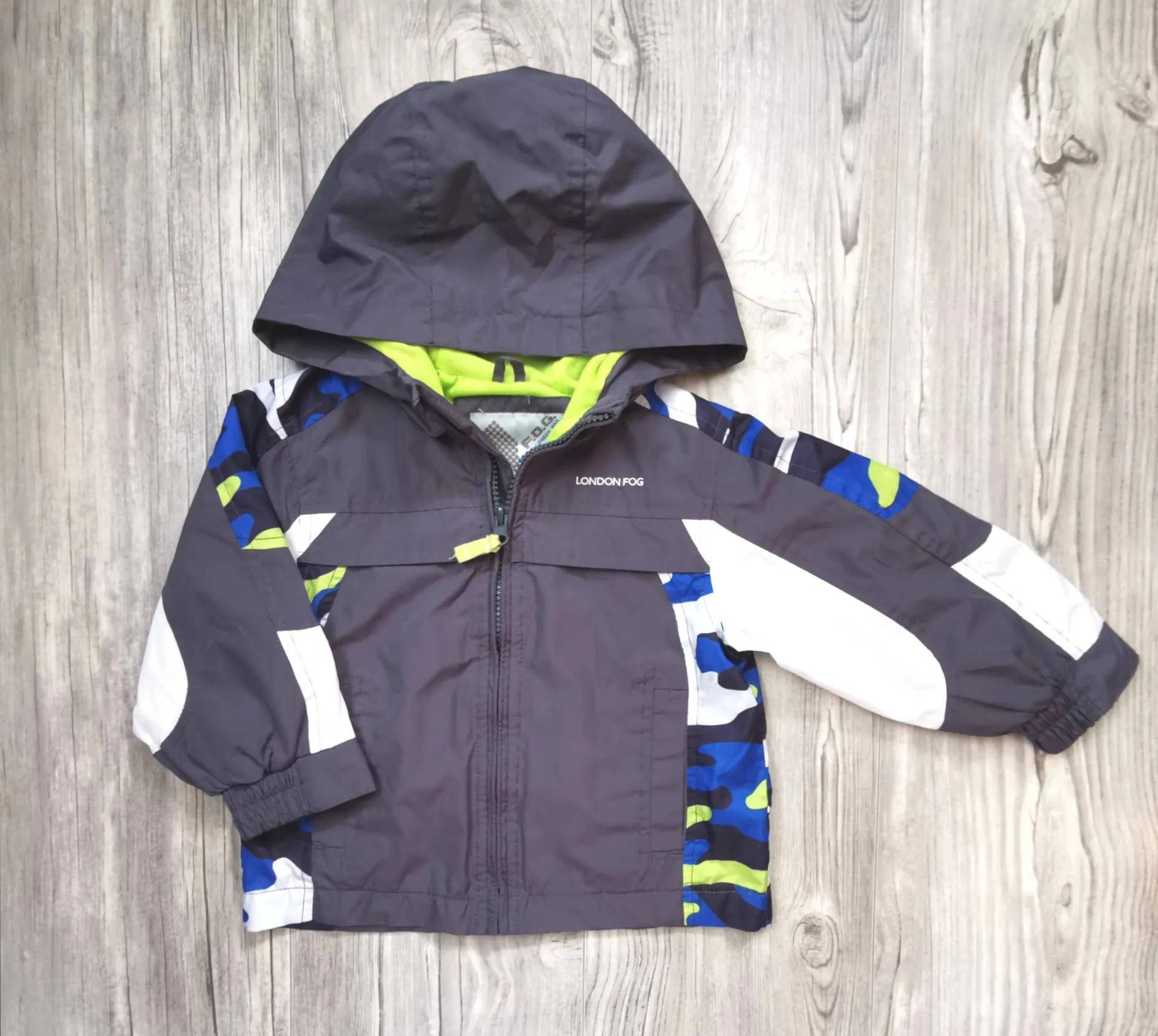 BOY SIZE 2 YEARS - LONDON FOG, Zippered Rain Jacket NWOT B40