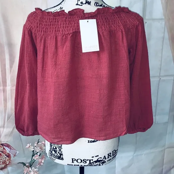 Brand New The Hanger Blouse 👚