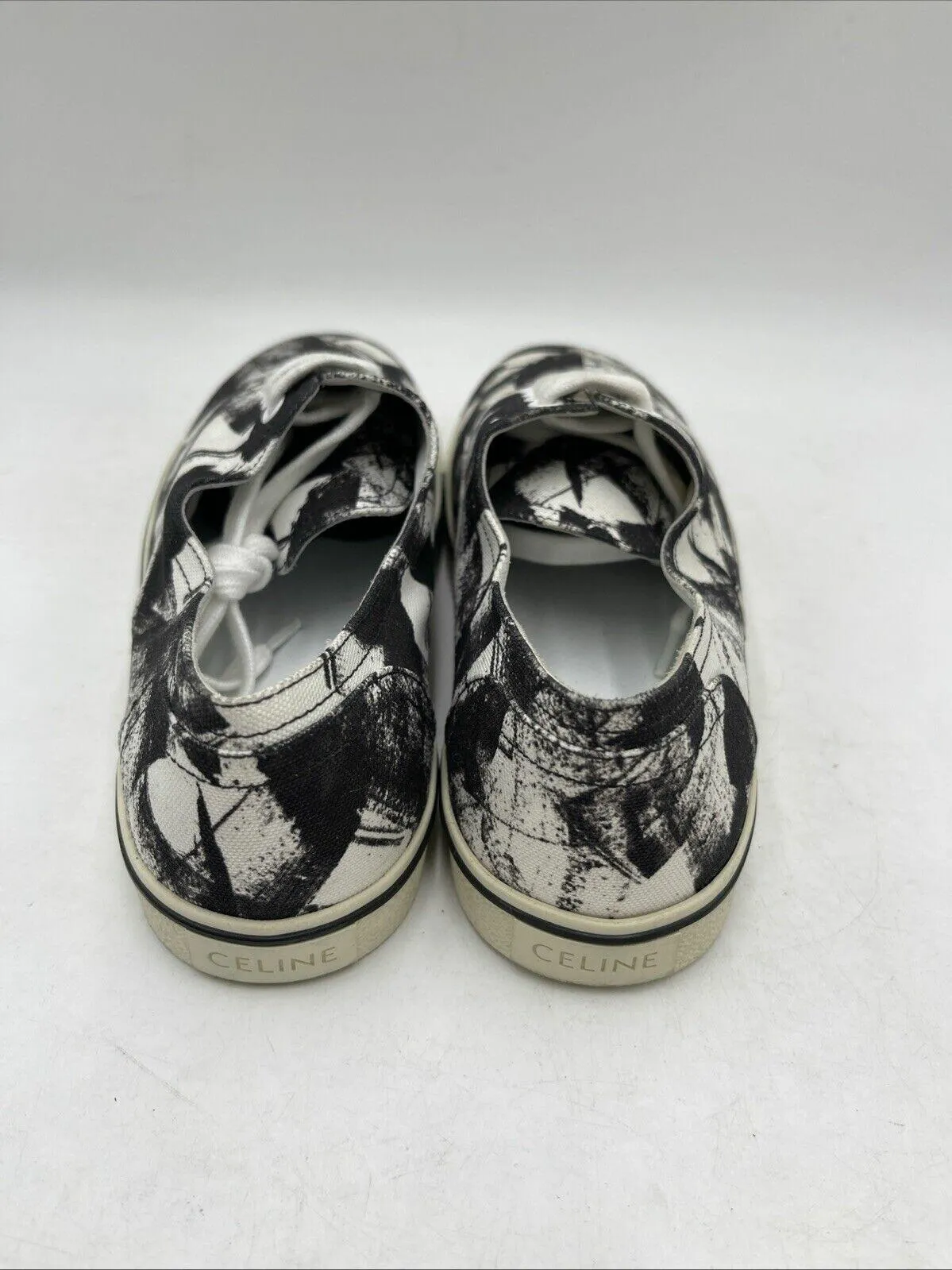 Celine Black/White Canvas Lace Up Low Top Sneakers Women’s Size 40 - Very Good