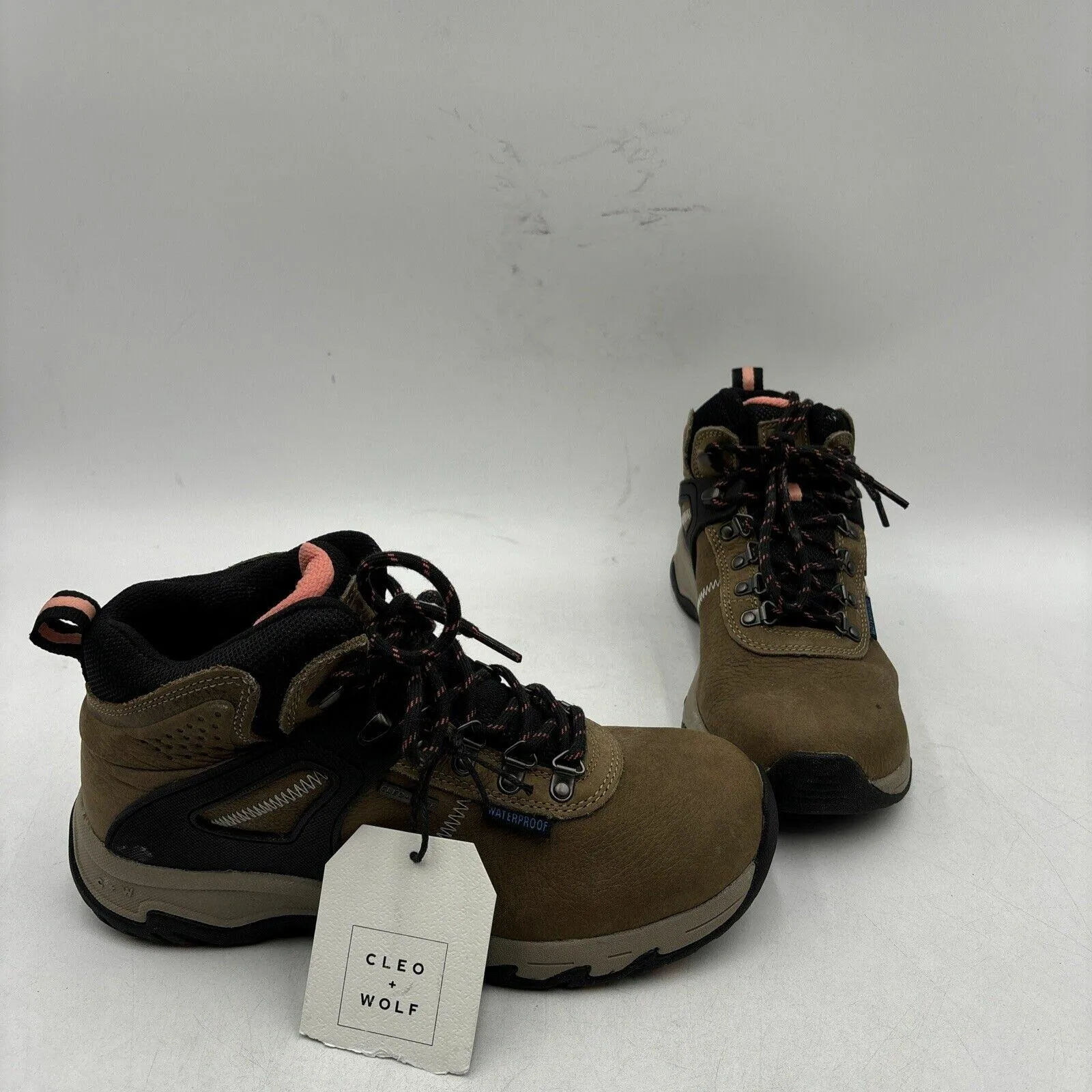 Cleo   Wolf TALON Brown Leather Lace Up Waterproof Hiking Boots Women’s 9.5 B - Very Good