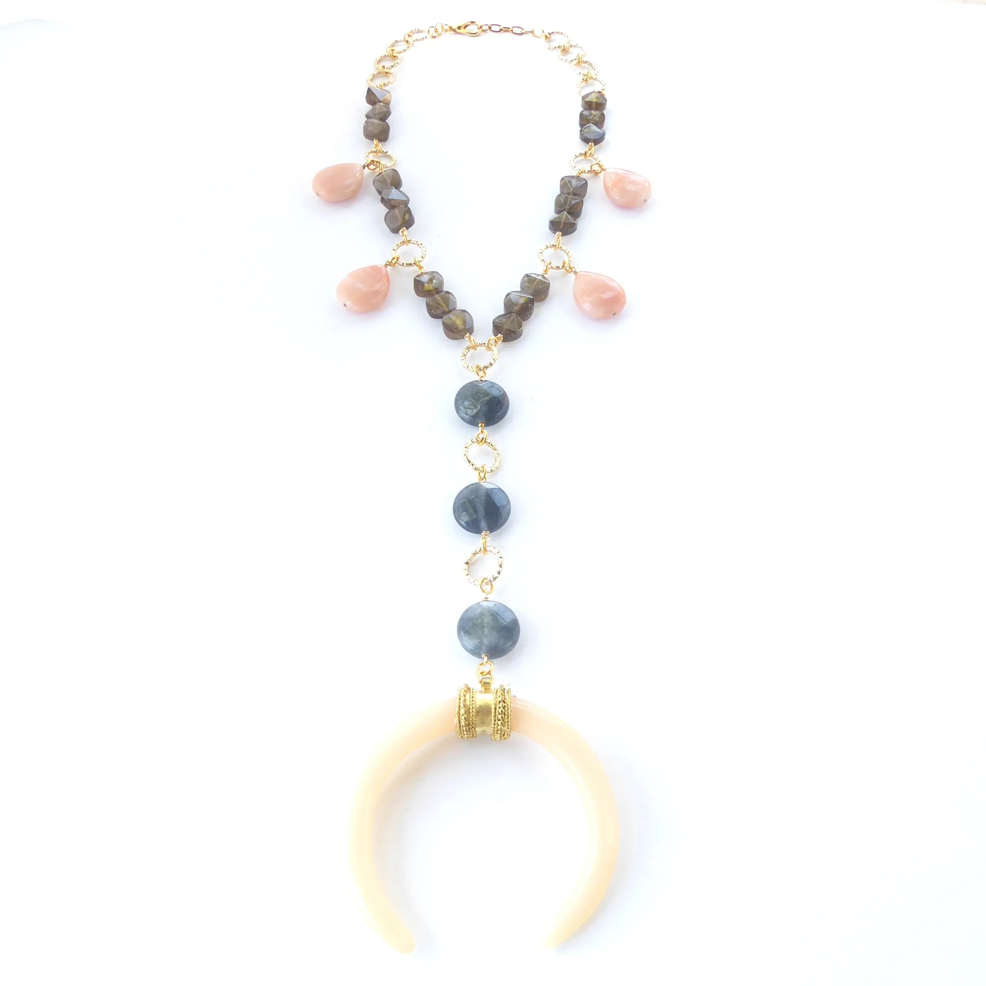 Devana necklace