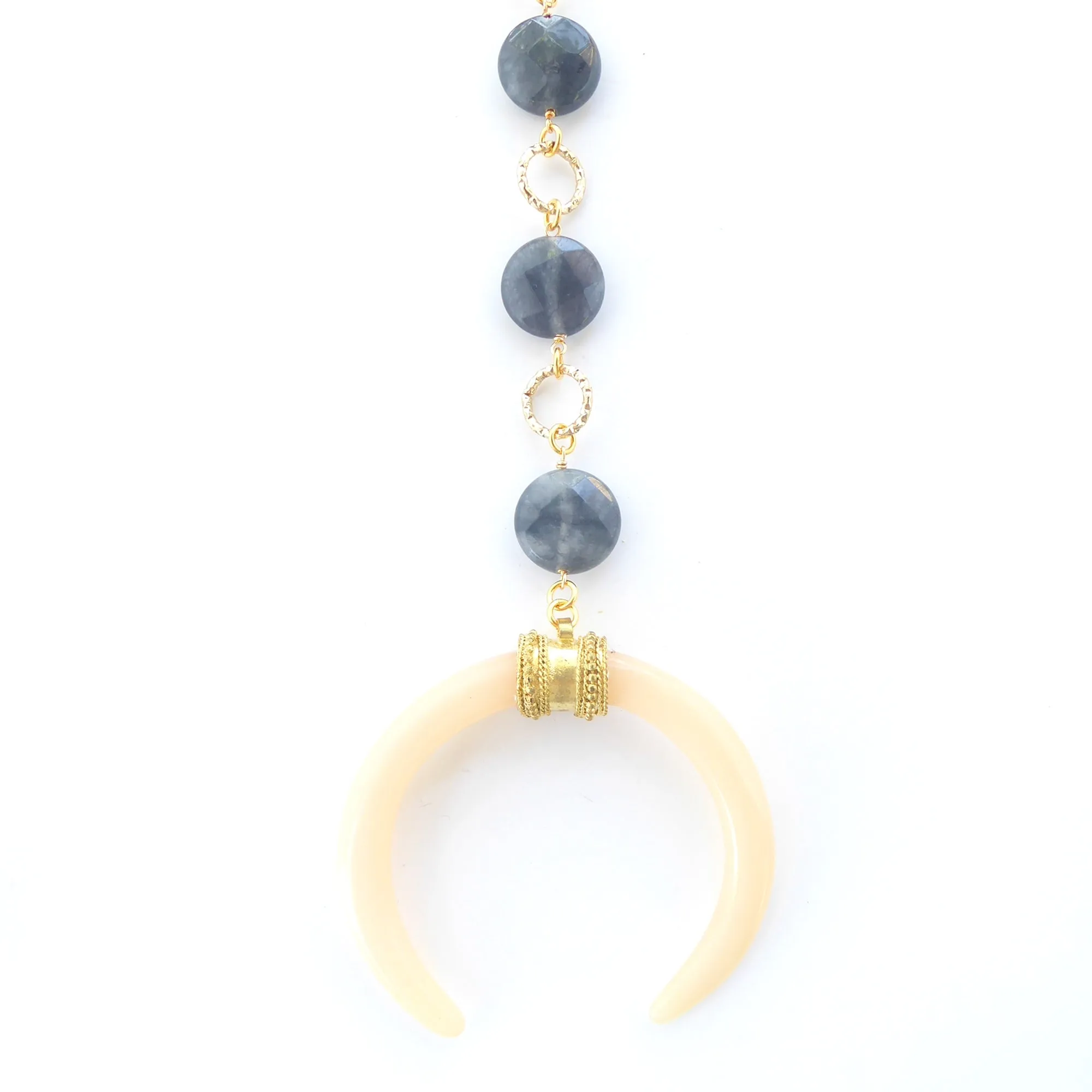 Devana necklace