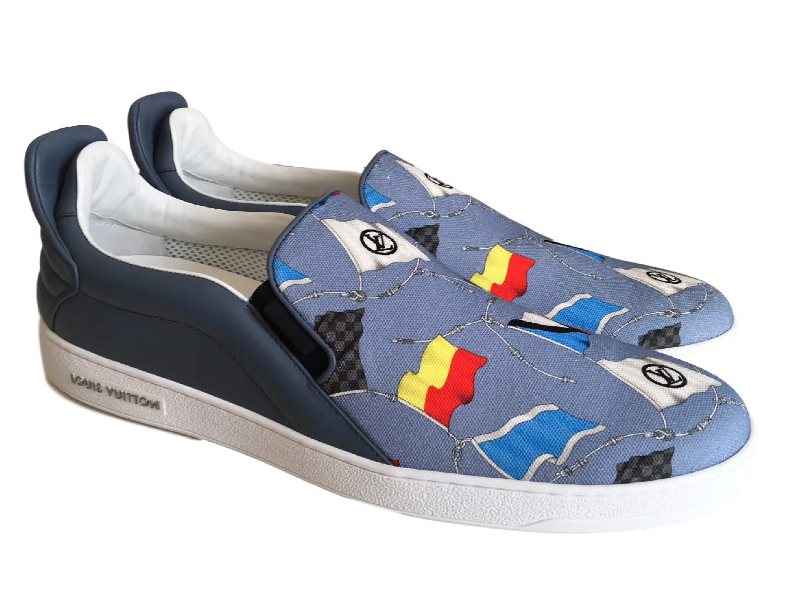 Frontrow Slip-On