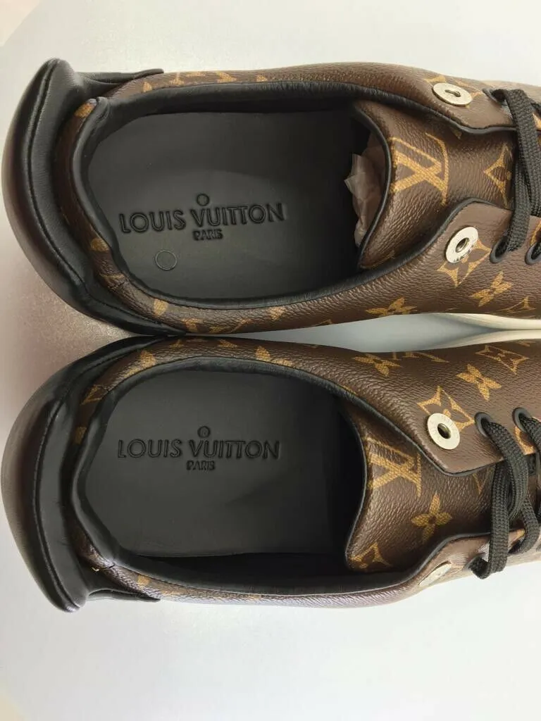 Frontrow Sneaker