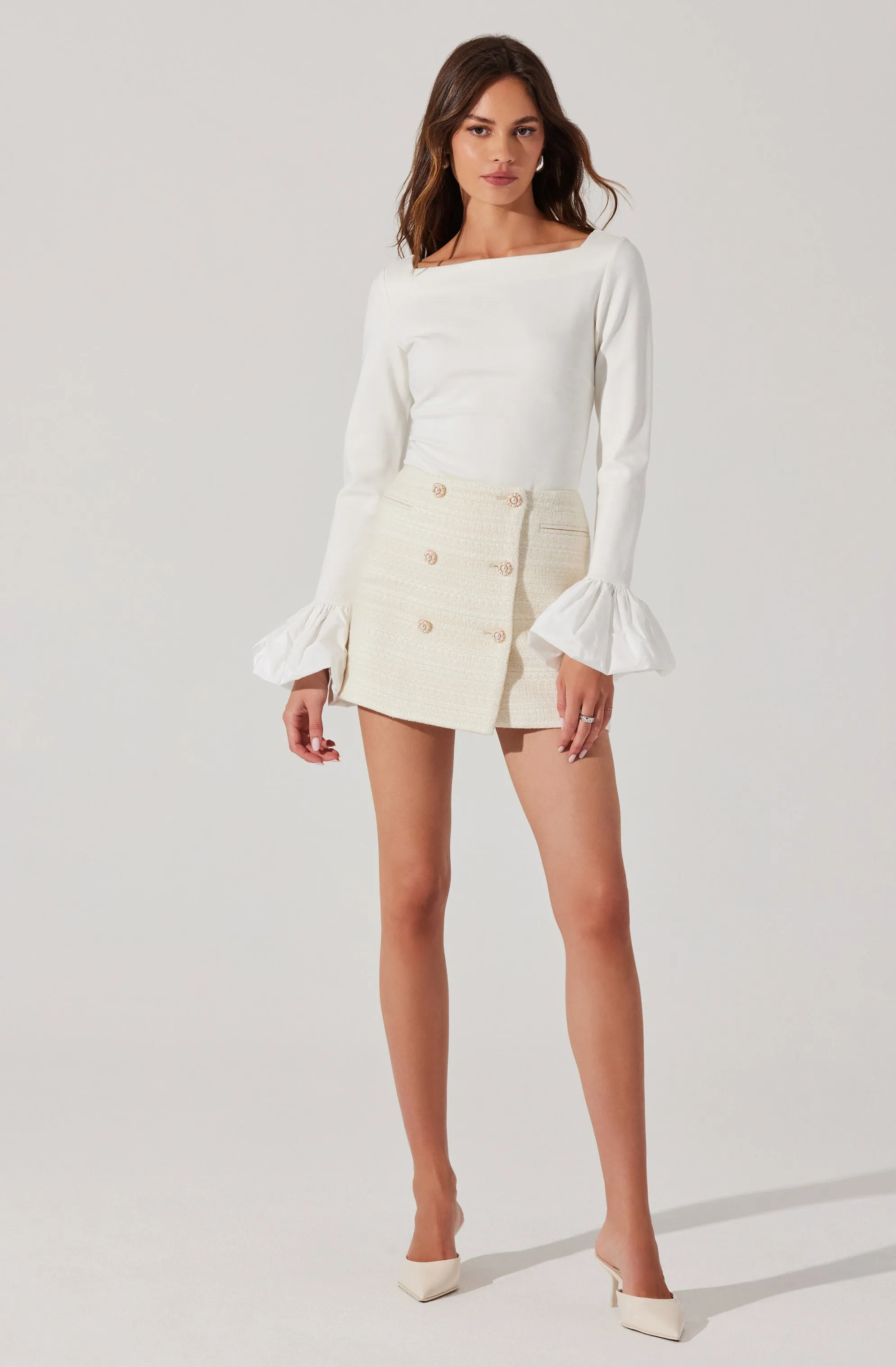 Genessy Contrast Flounce Sleeve Top