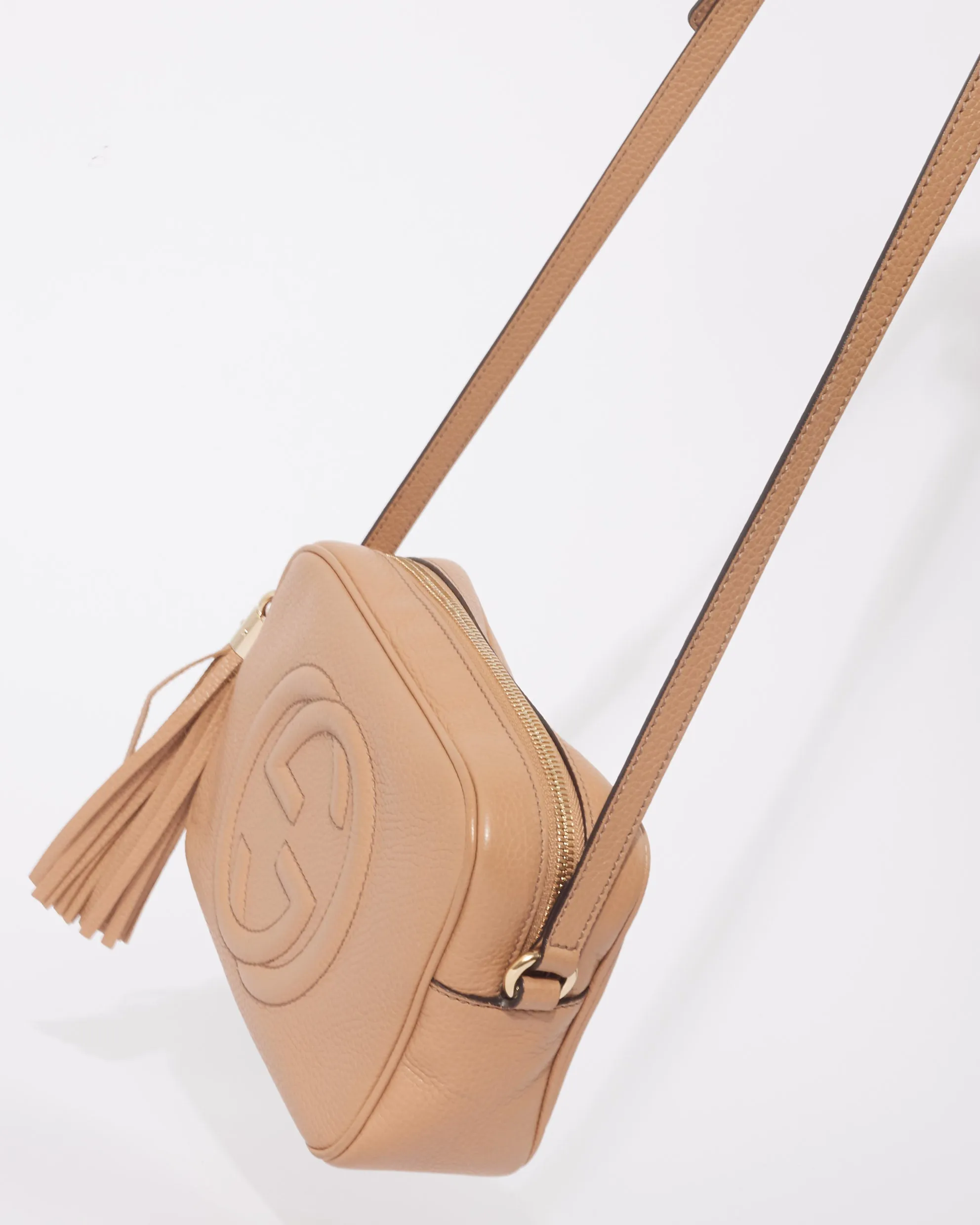 Gucci Beige Leather Embossed Logo Soho Disco Crossbody Bag
