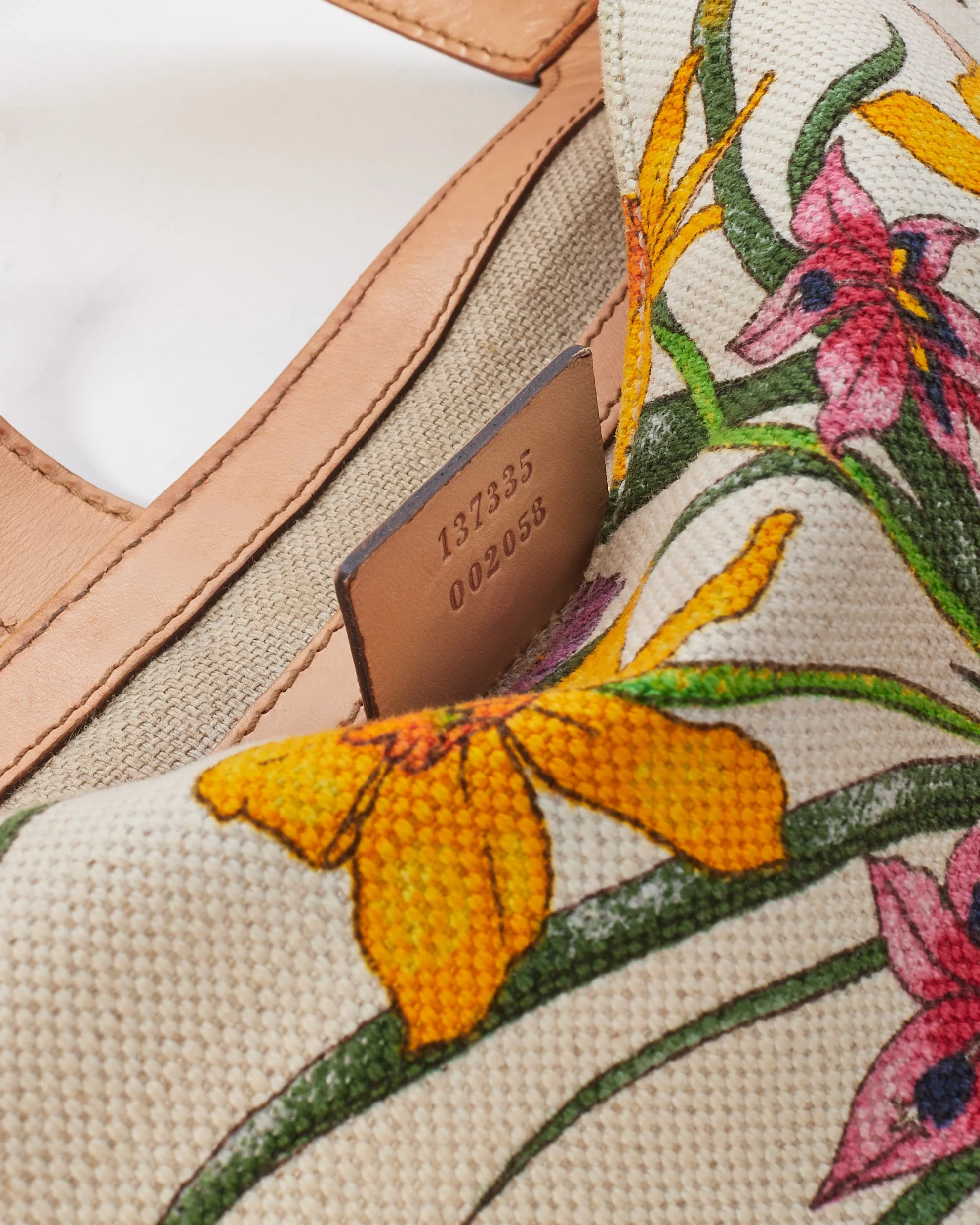 Gucci White Multi Floral Canvas Jackie Shoulder Bag