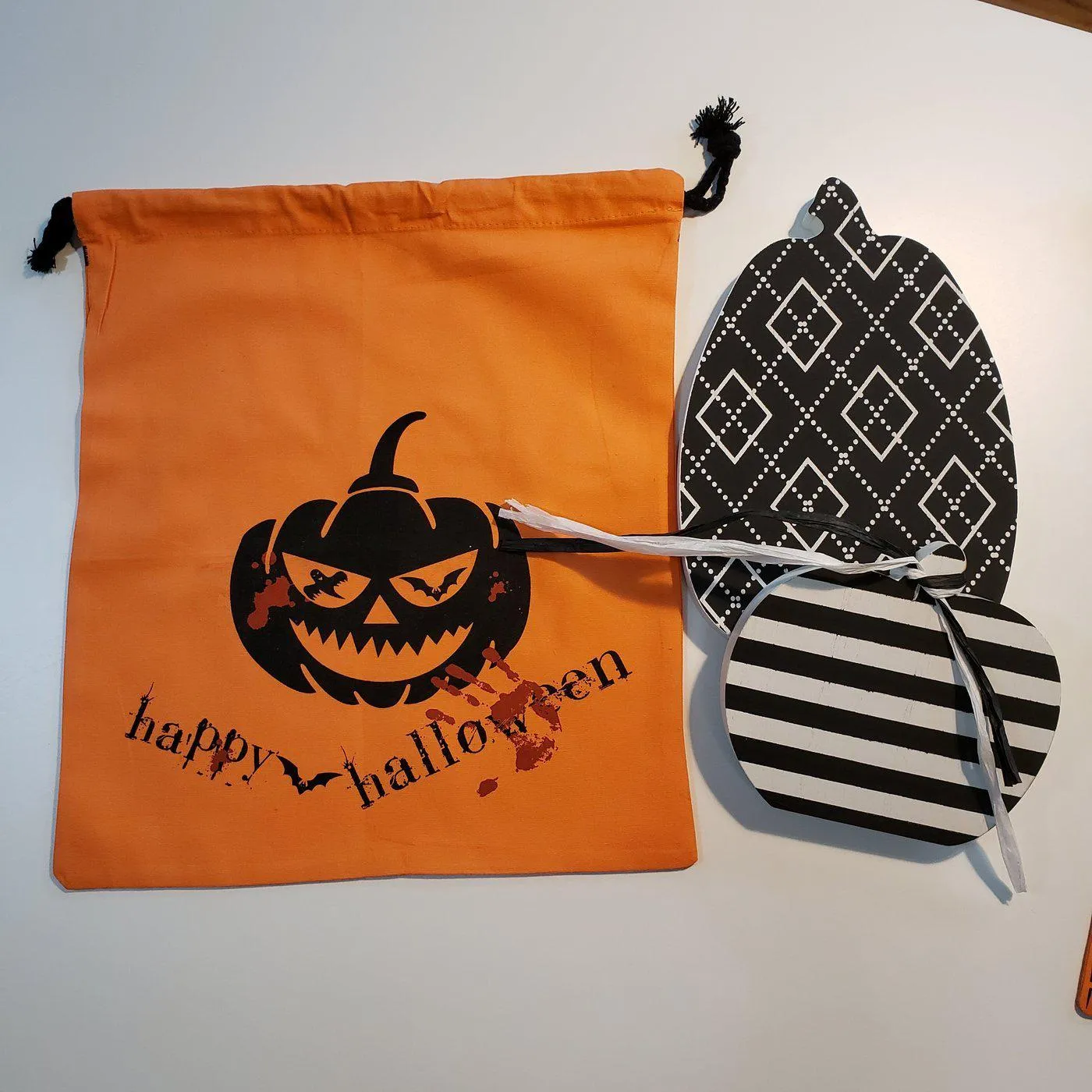 H-Orange w/Pumpkin - Halloween Trick or Treat Drawstring Sacks