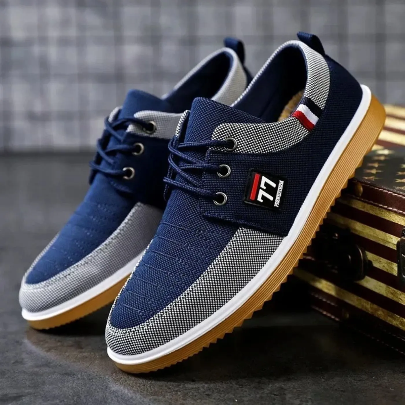 Julien – Premium Orthopedic Canvas Shoes