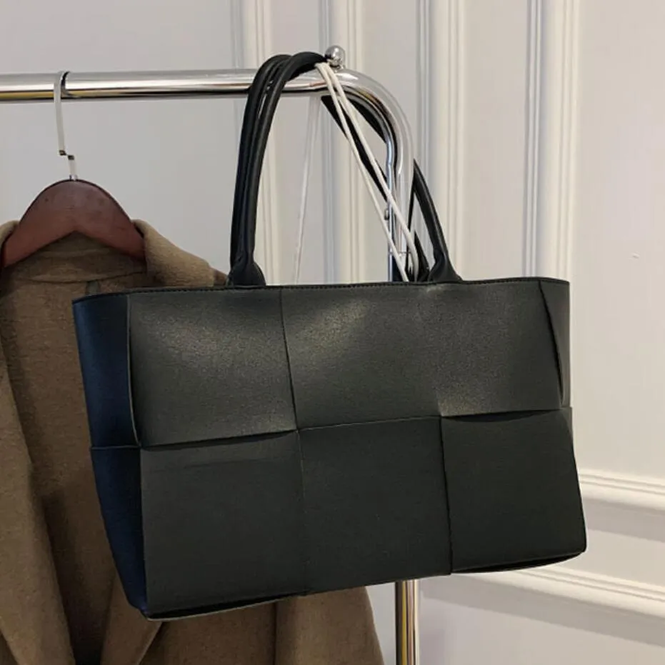 Large Weavy Tote High-quality PU Leather Handbag