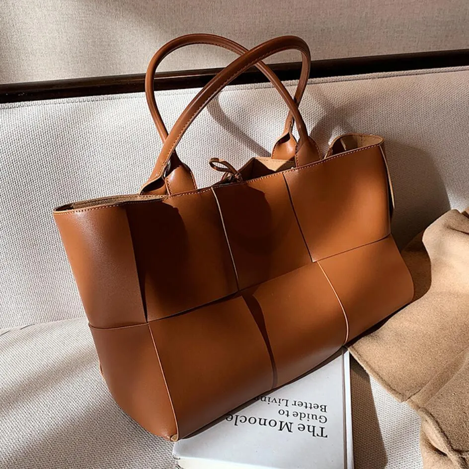 Large Weavy Tote High-quality PU Leather Handbag