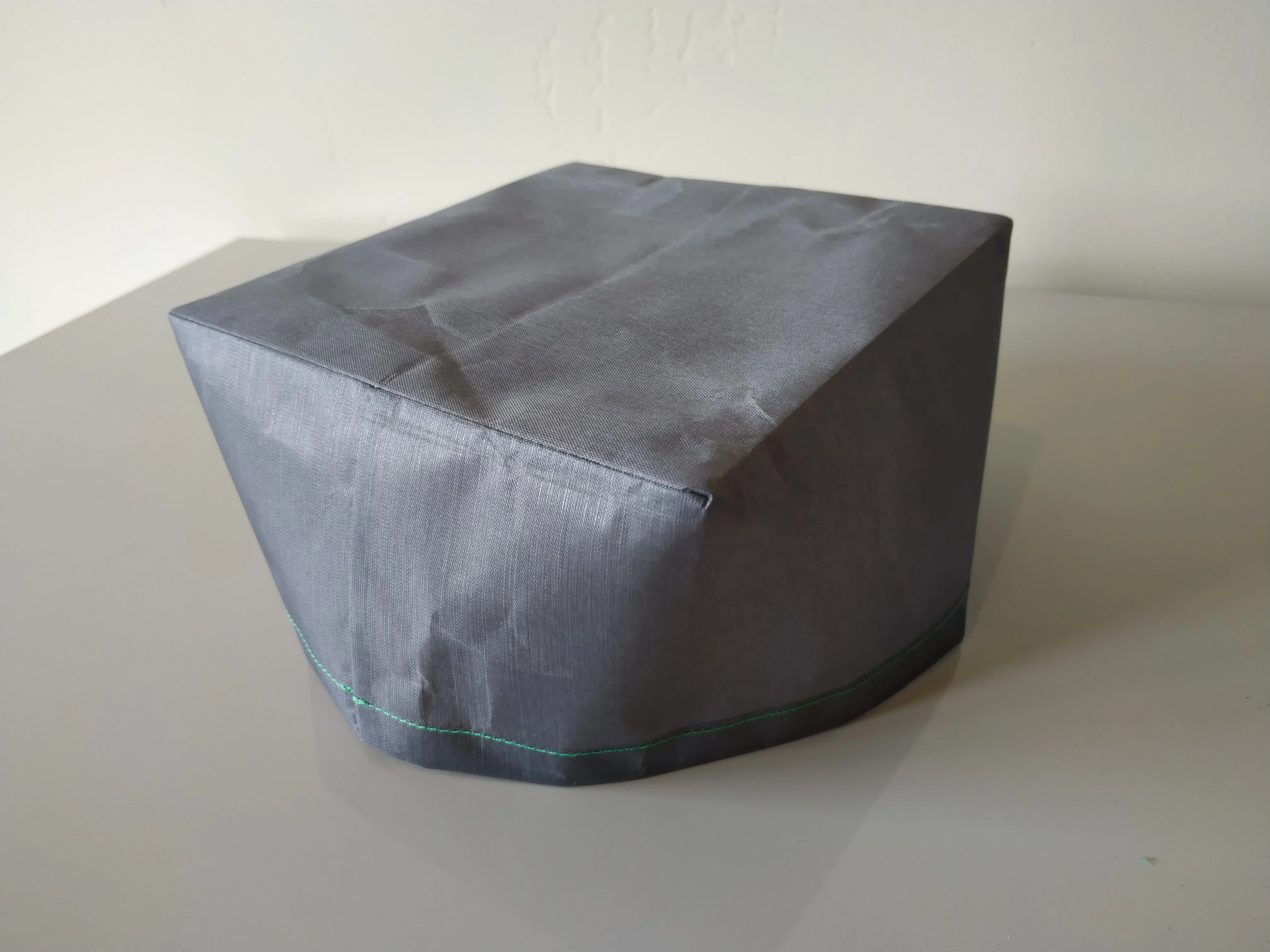 Lightweight Dog Bowl - Solid Color Dyneema