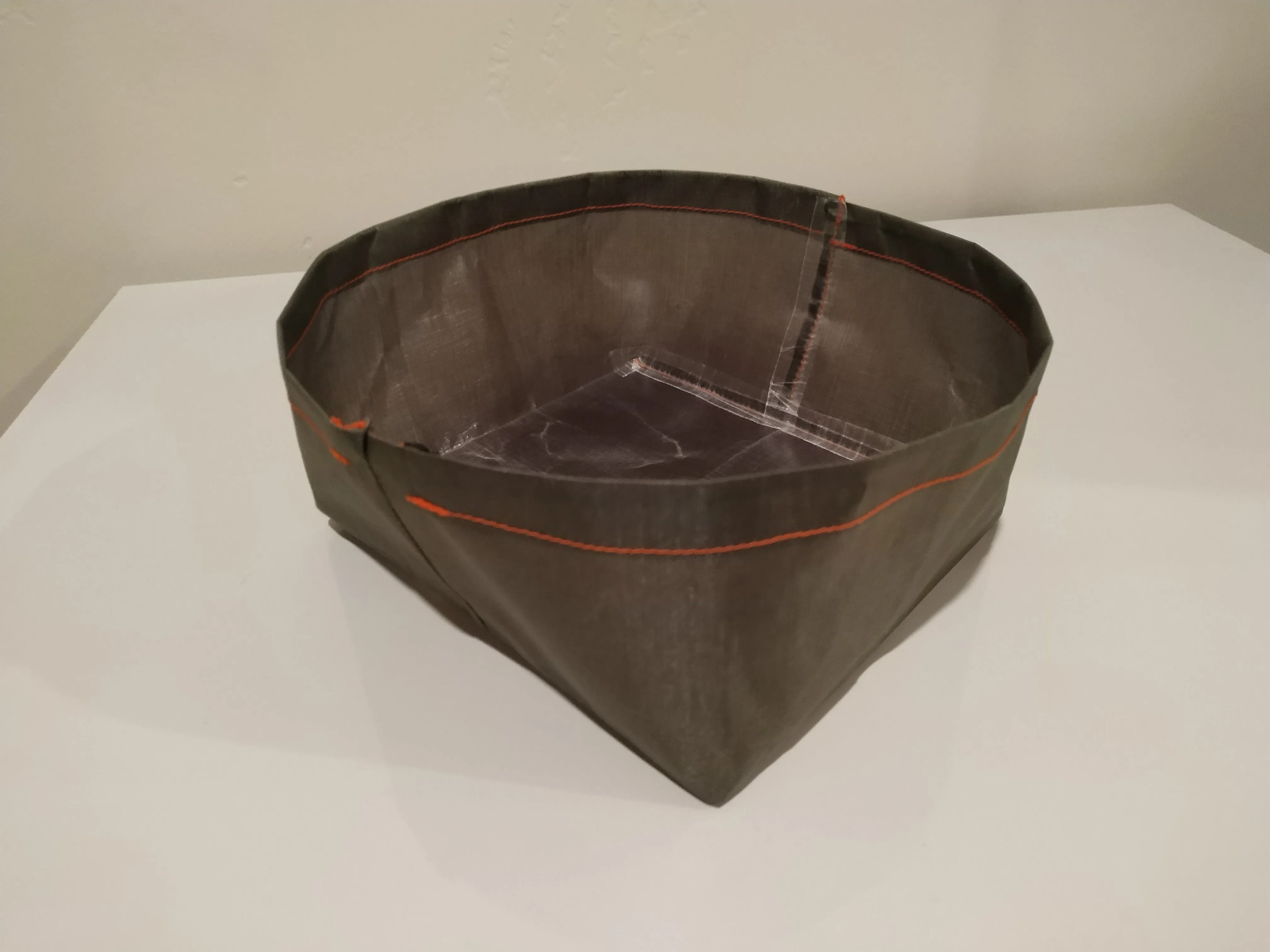 Lightweight Dog Bowl - Solid Color Dyneema