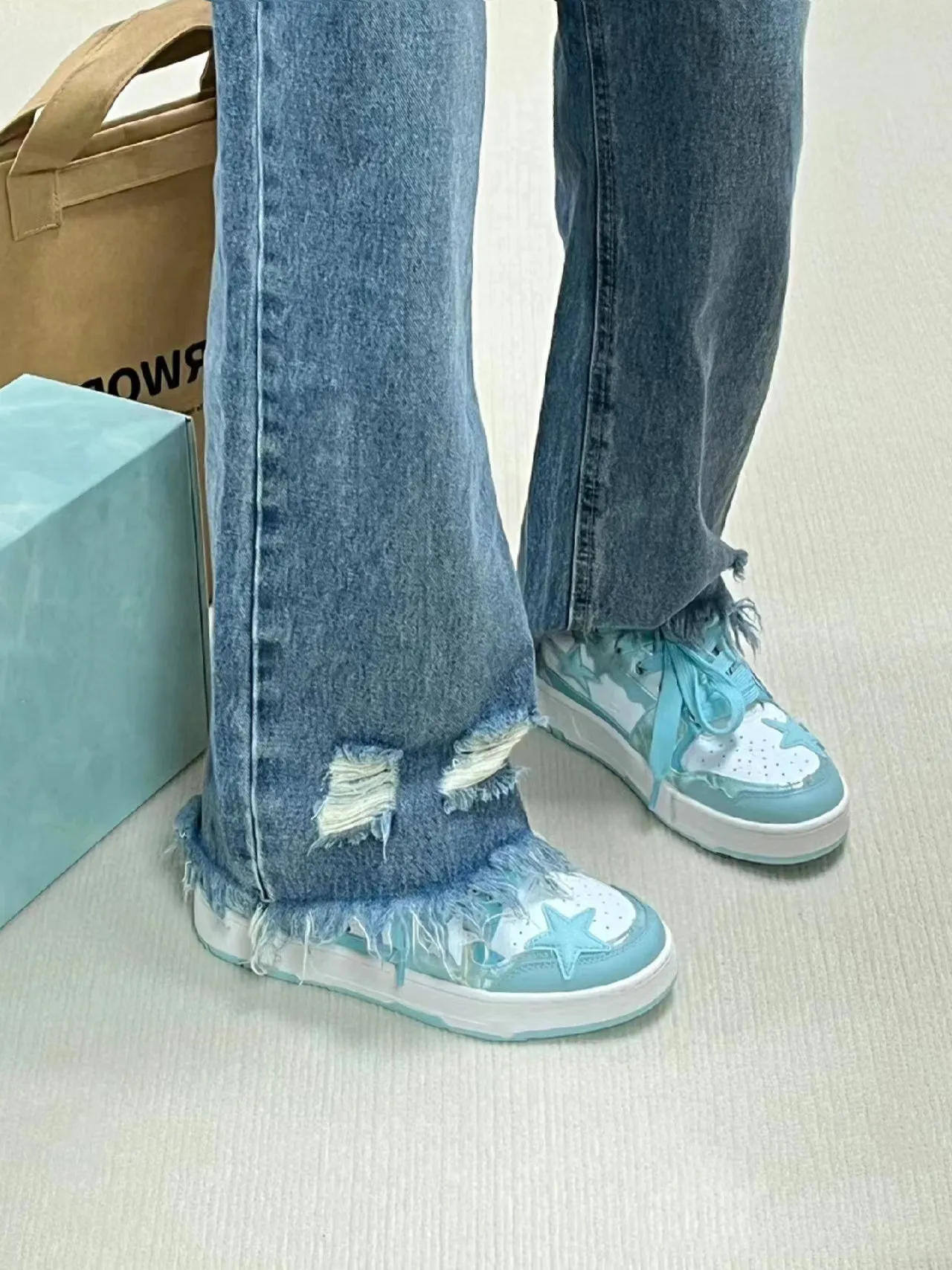 LIMITED STAR NICHE SNEAKERS UB98001