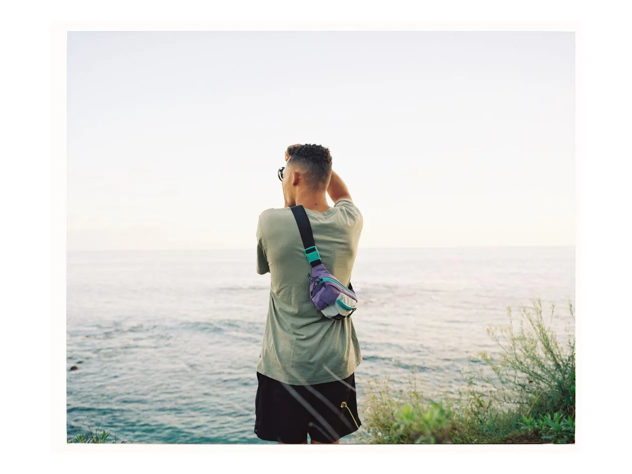 Long Weekend Monterey Camera Bag
