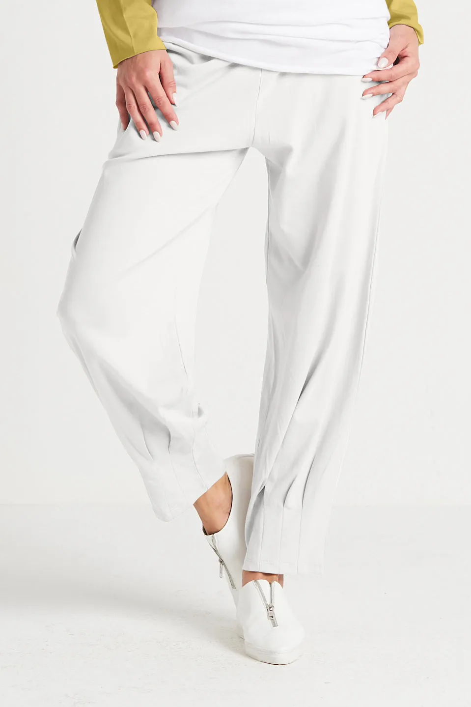 Pima Cotton Pinched Pleat Pants