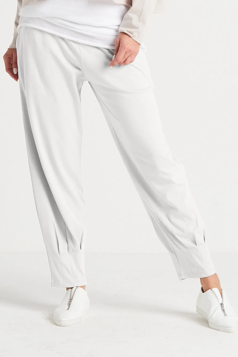 Pima Cotton Pinched Pleat Pants