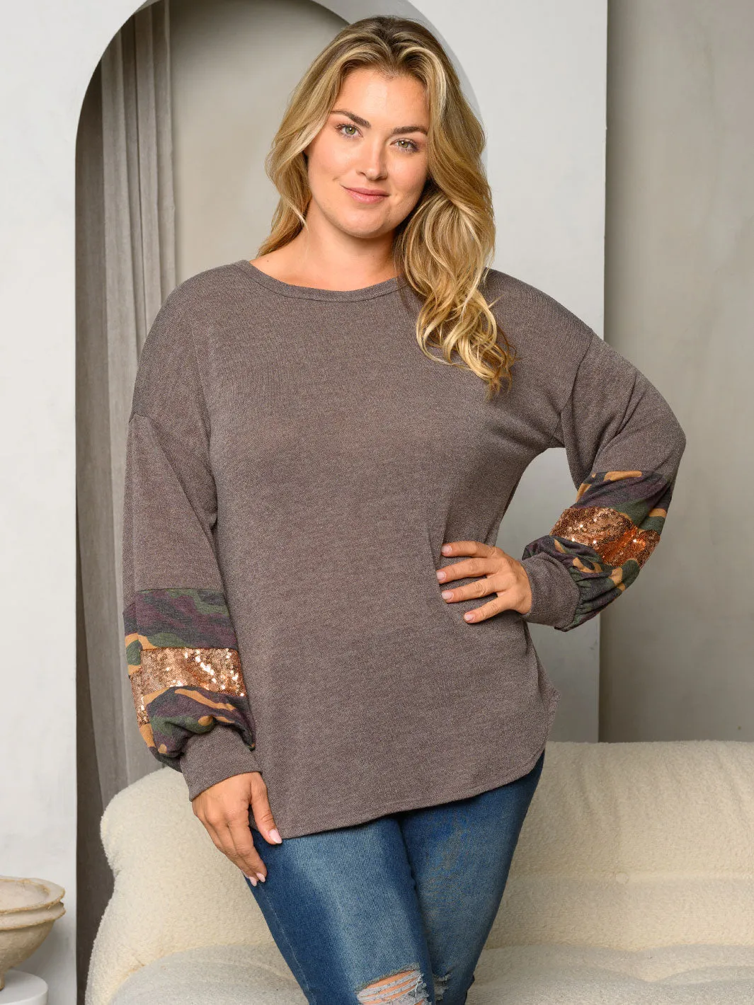 PLUS SIZE LONG PUFF SLEEVE CAMO SEQUINS DETAILED TOP