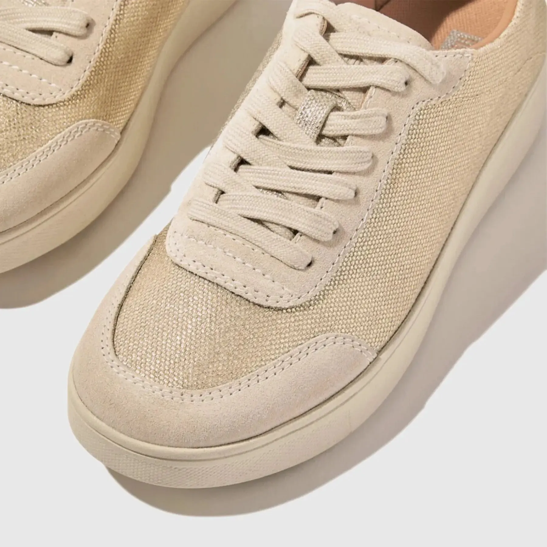 Rally Glitz Canvas Sneaker Platino HS2-675