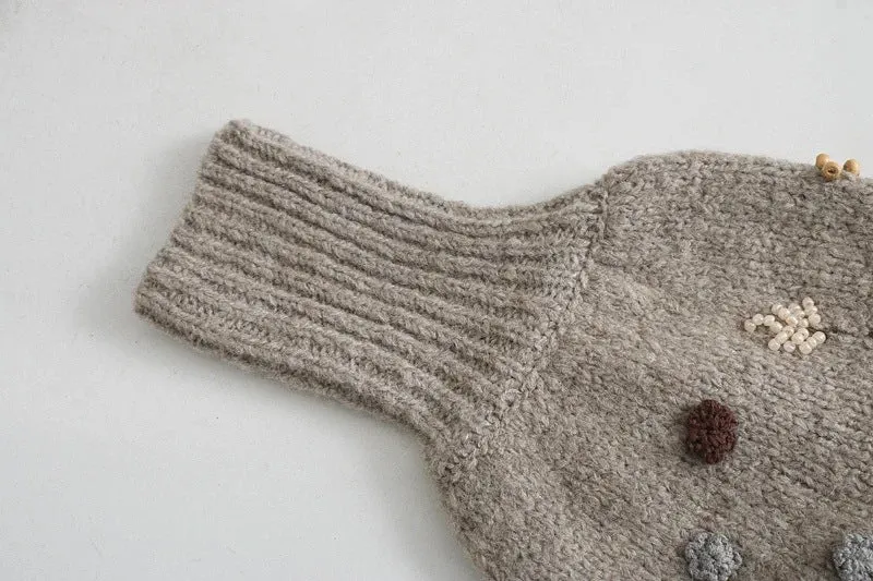 Round Neck Knit Beaded Floral Sweaters