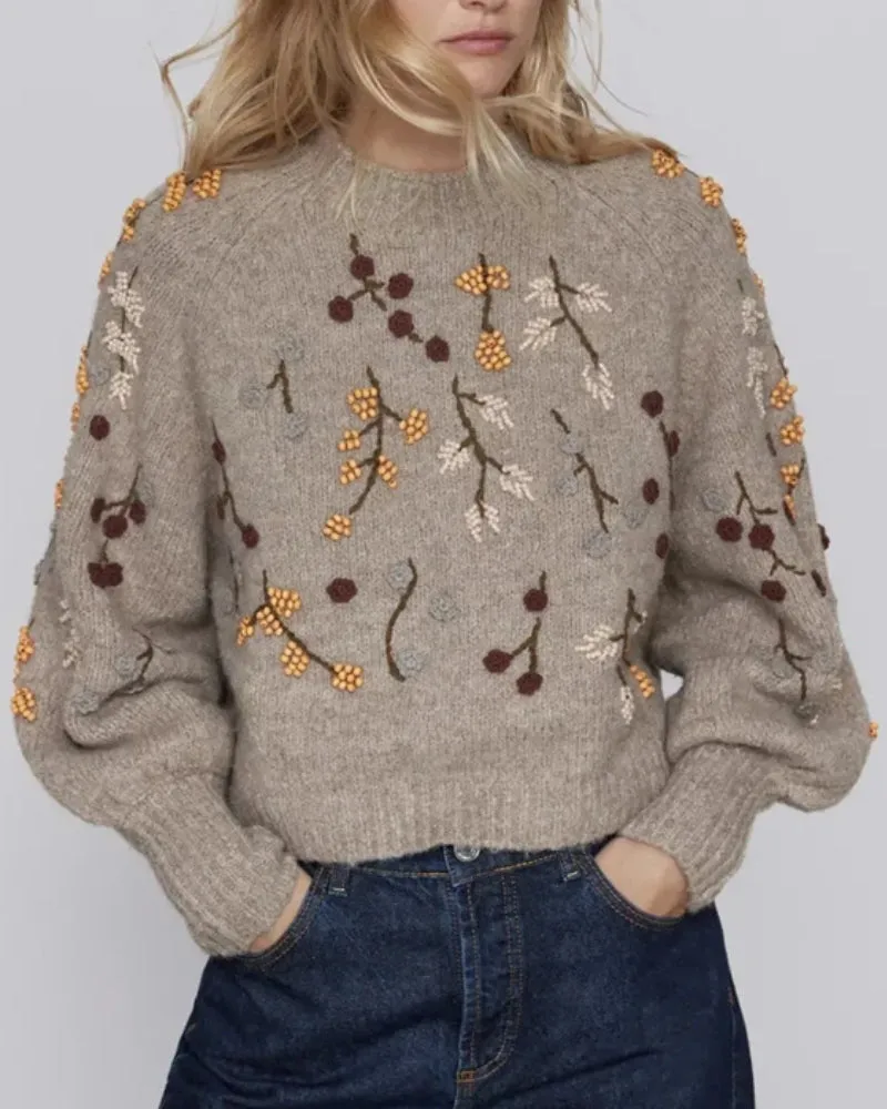 Round Neck Knit Beaded Floral Sweaters
