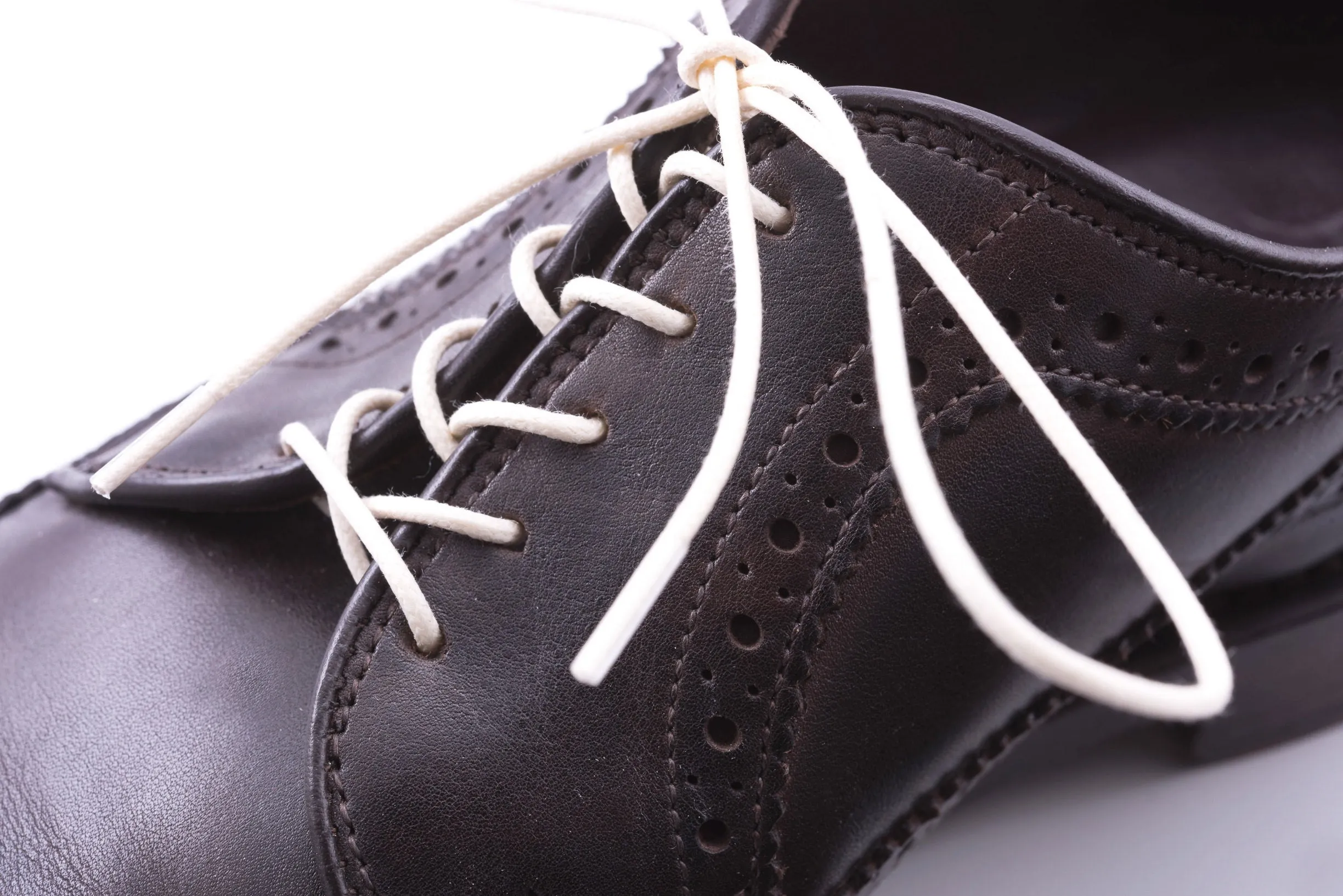 Round Off White Waxed Cotton Shoelaces