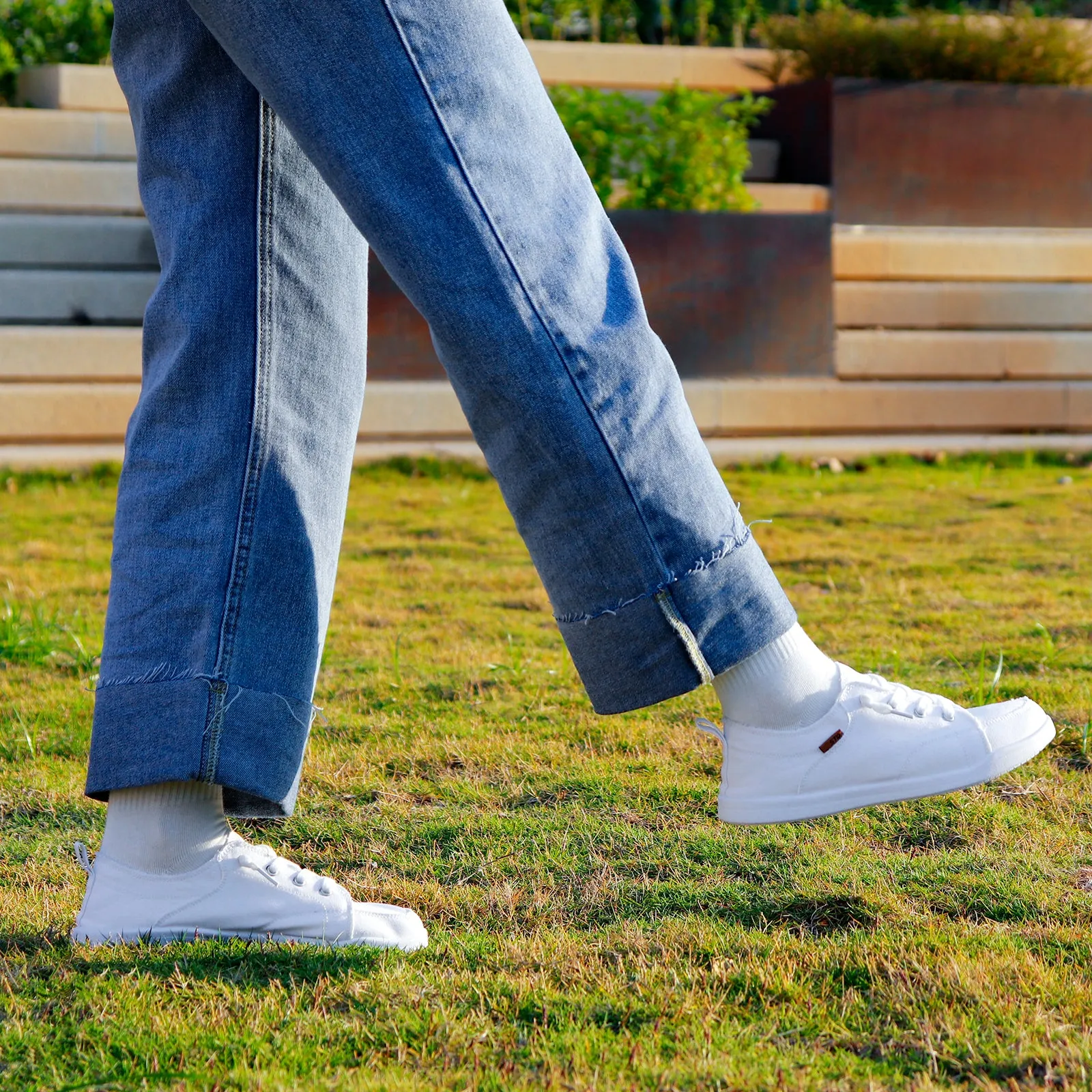 STQ Slip on Sneakers for Women Casual Canvas Shoes Machine Washable