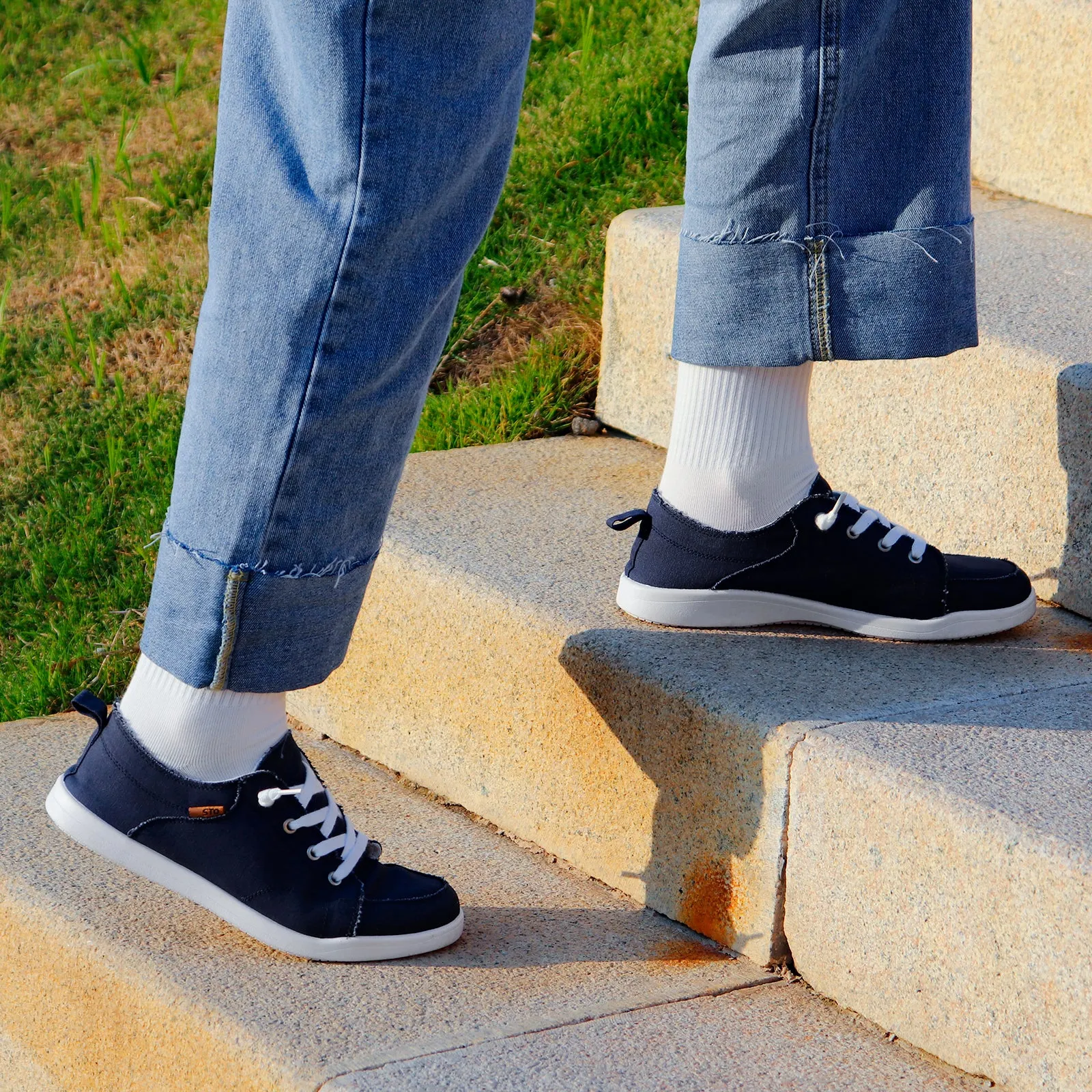 STQ Slip on Sneakers for Women Casual Canvas Shoes Machine Washable