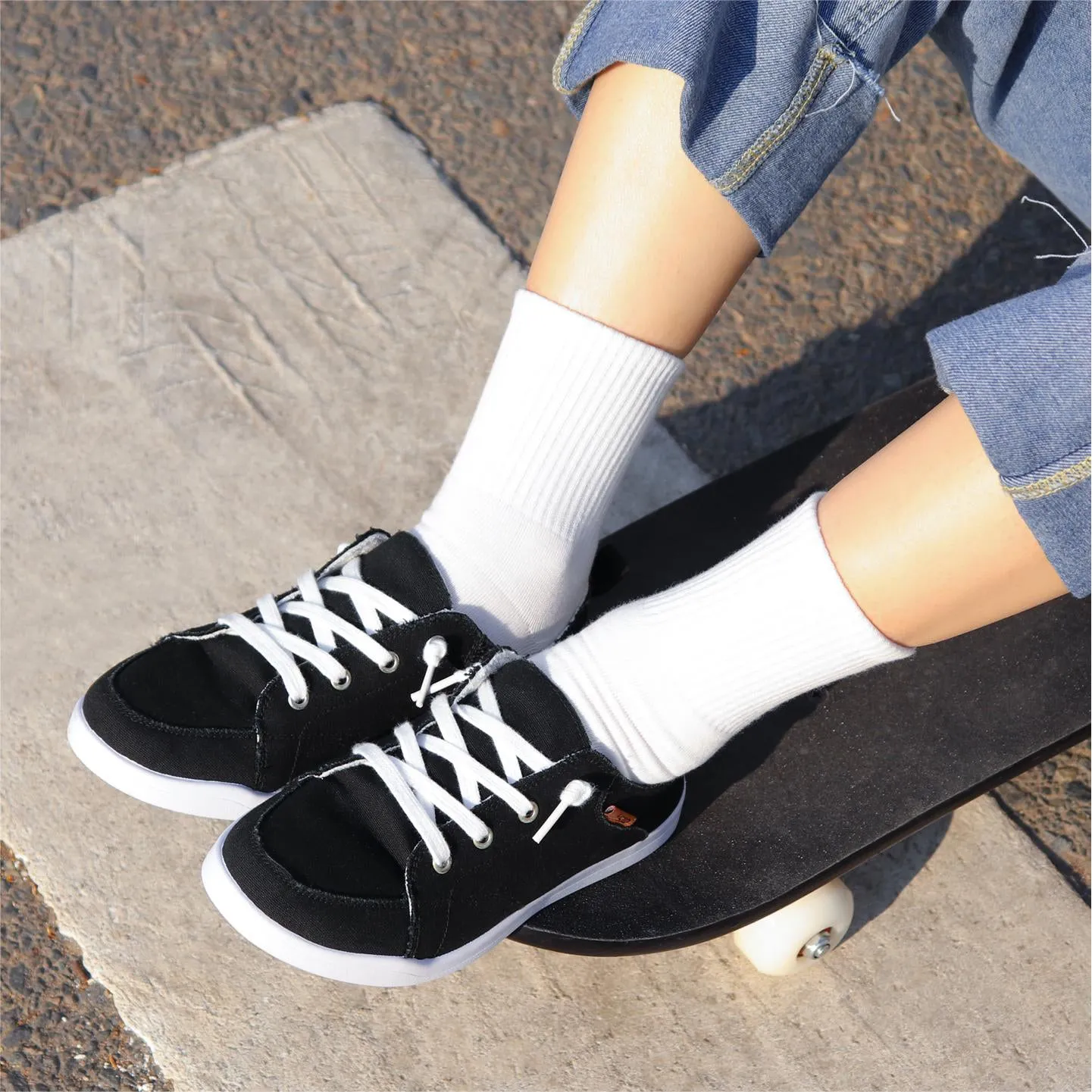 STQ Slip on Sneakers for Women Casual Canvas Shoes Machine Washable