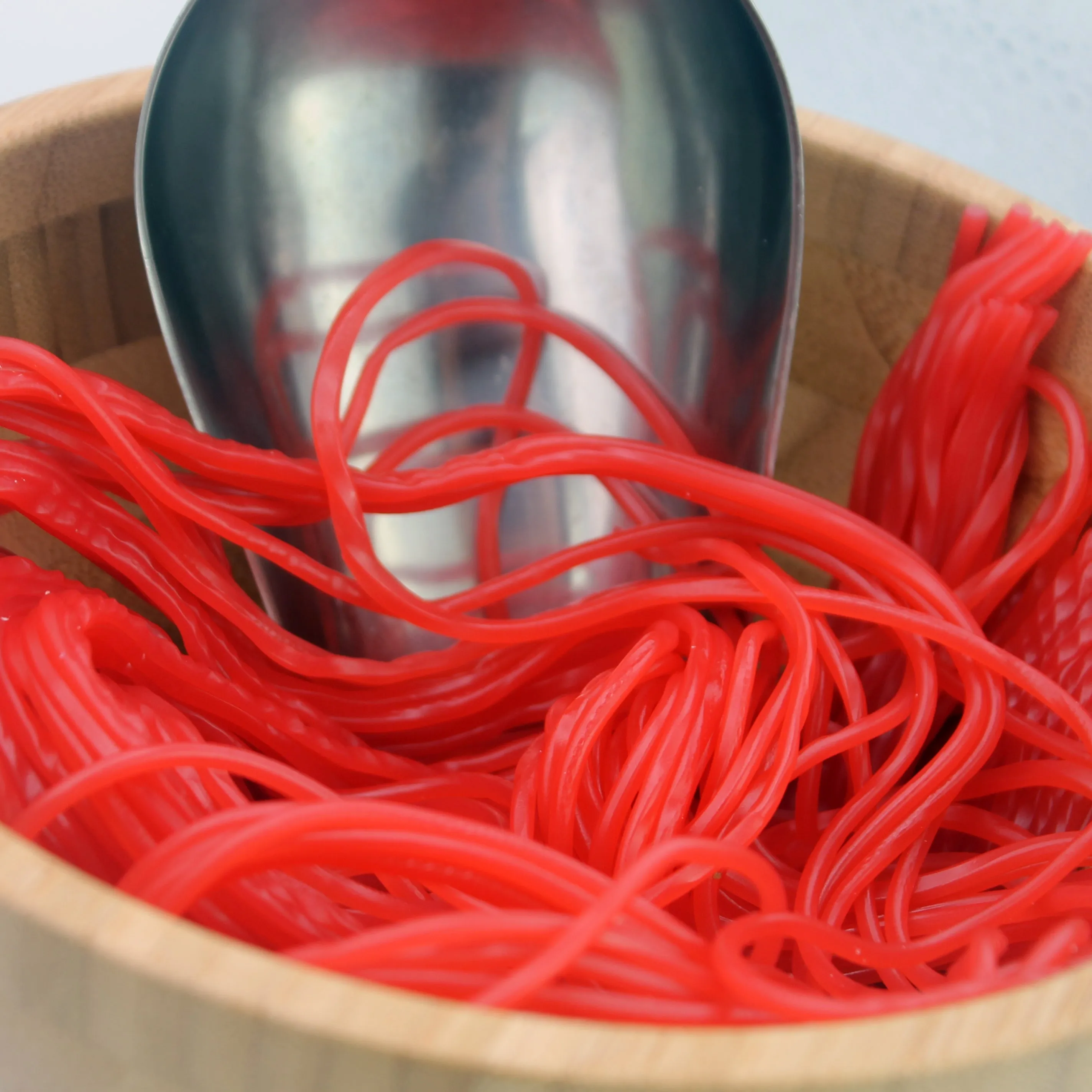 Strawberry Liquorice Bootlaces - Dutch Gelatine Free