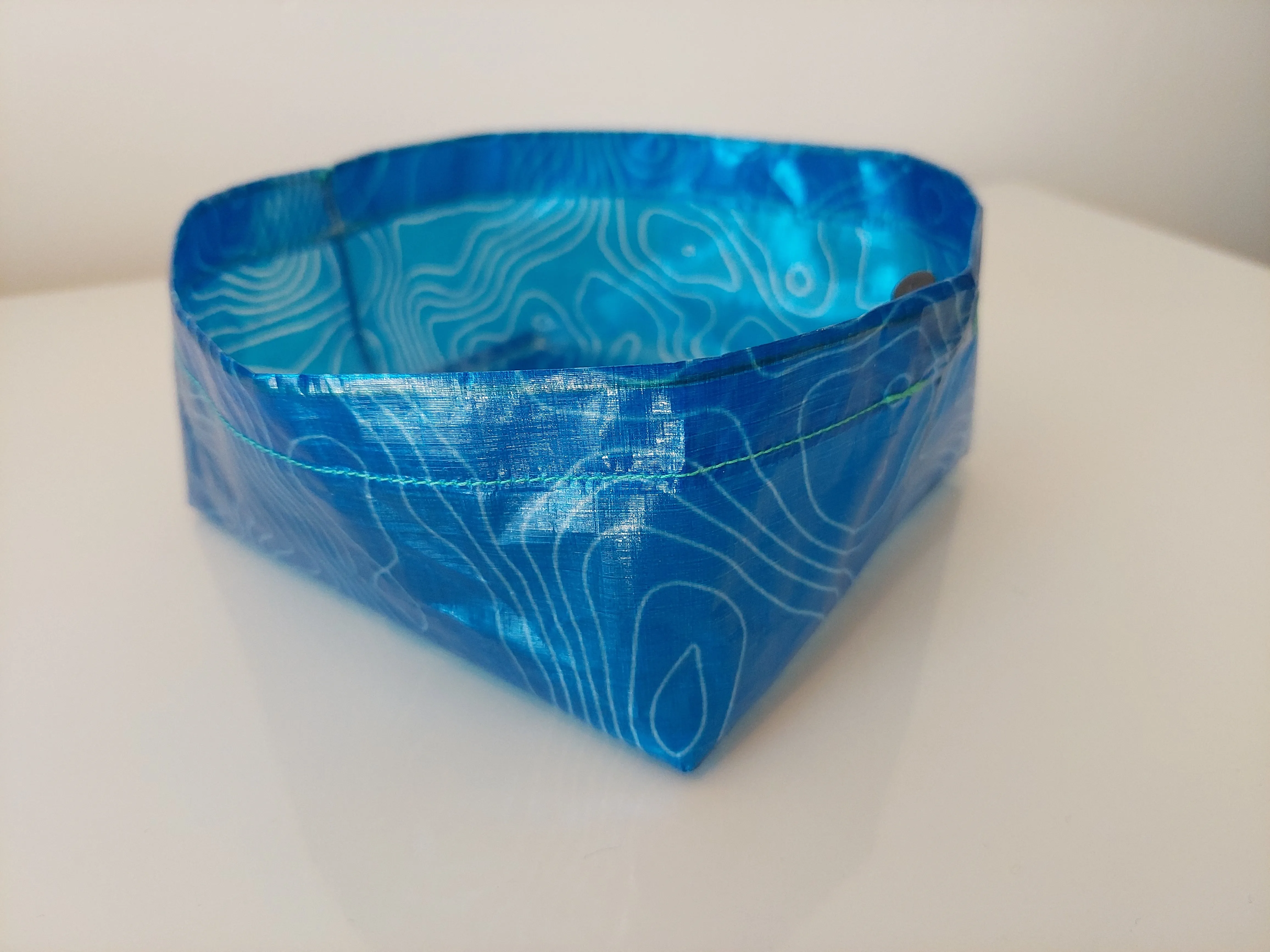Superlight Dog Bowl - Blue Topo Dyneema
