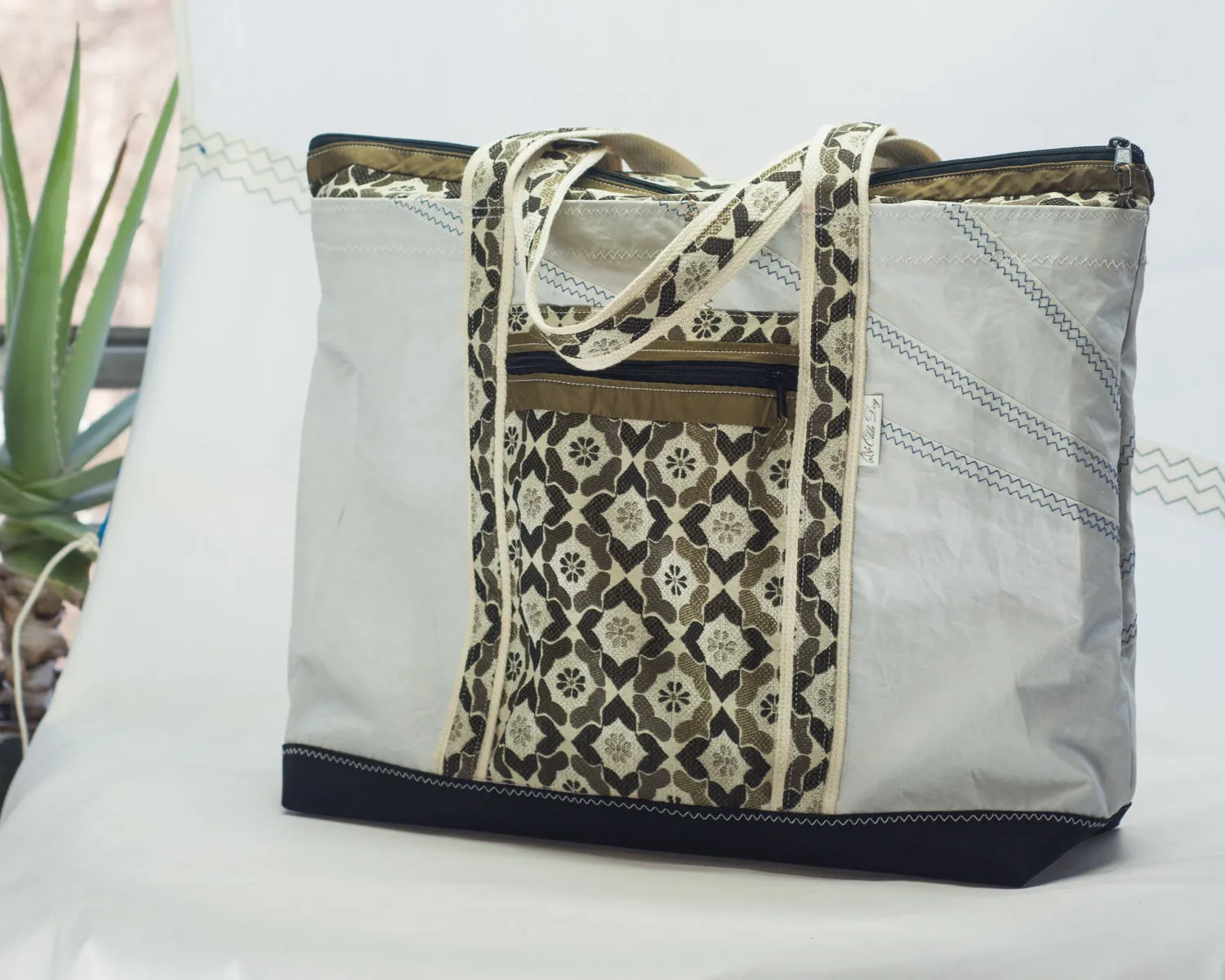 Terrapin Beach Bag: Jacquard