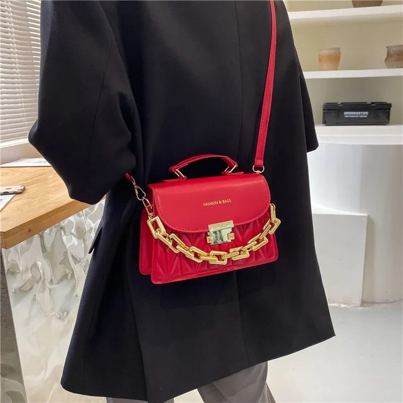 Textured Chain Shoulder Tote Purse