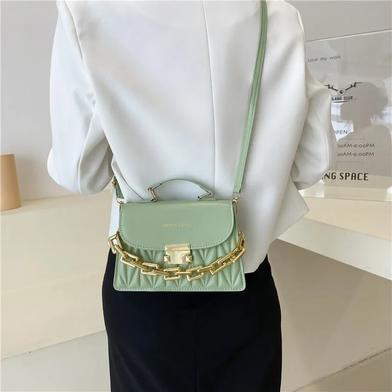 Textured Chain Shoulder Tote Purse