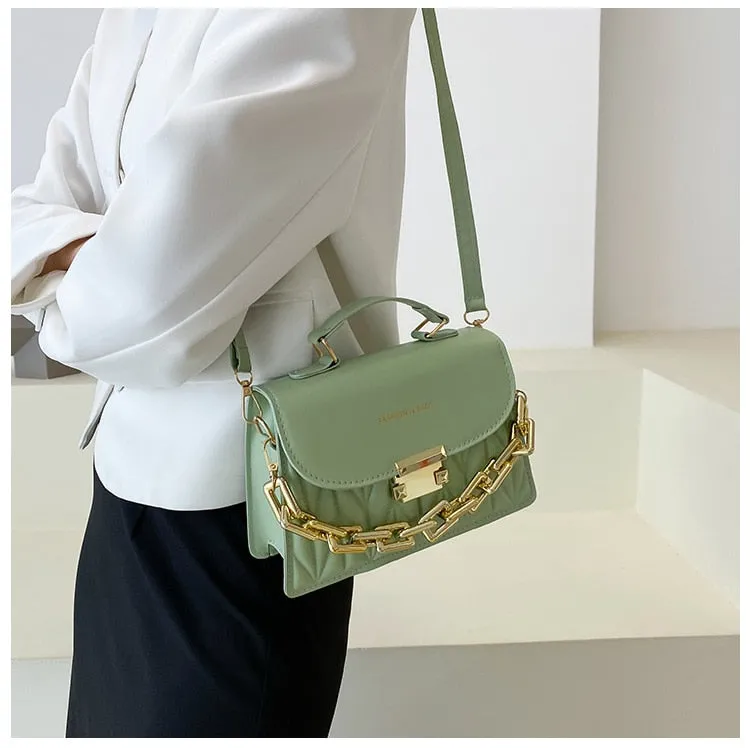 Textured Chain Shoulder Tote Purse