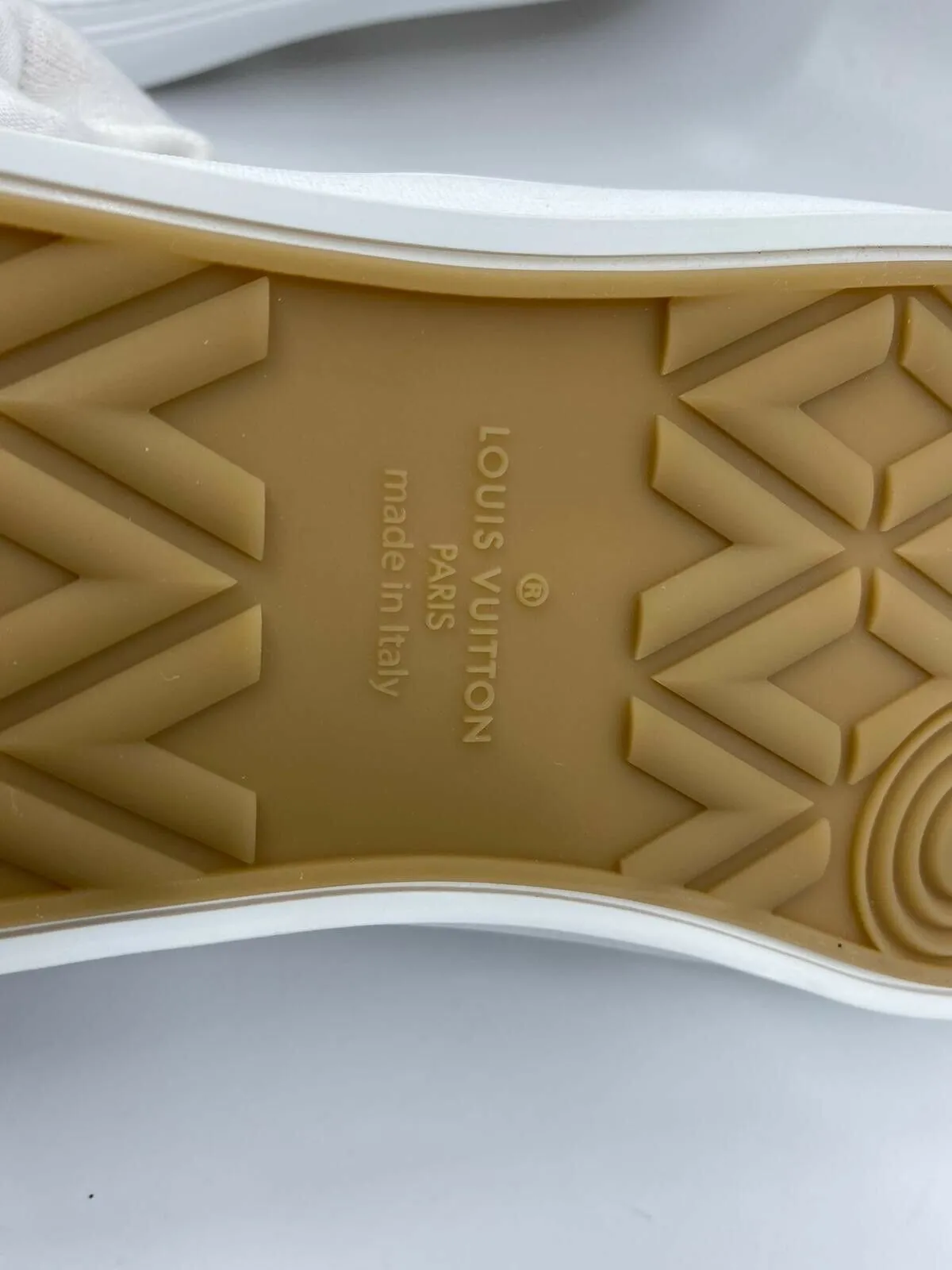 Trocadero Slip-On Louis V.