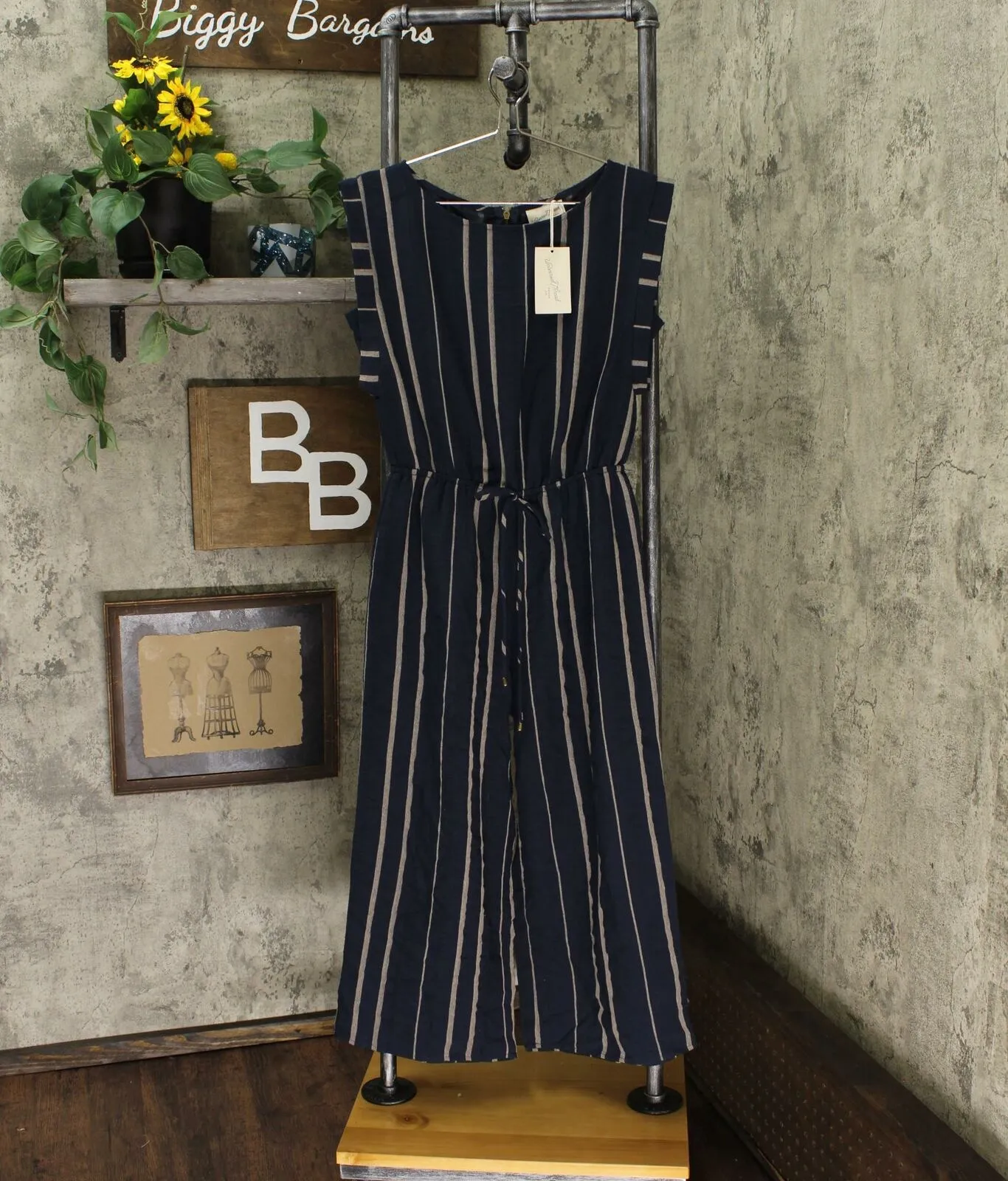 Universal Thread Women's Sleeveless Crew Neck Striped Wide Leg Jumpsuit