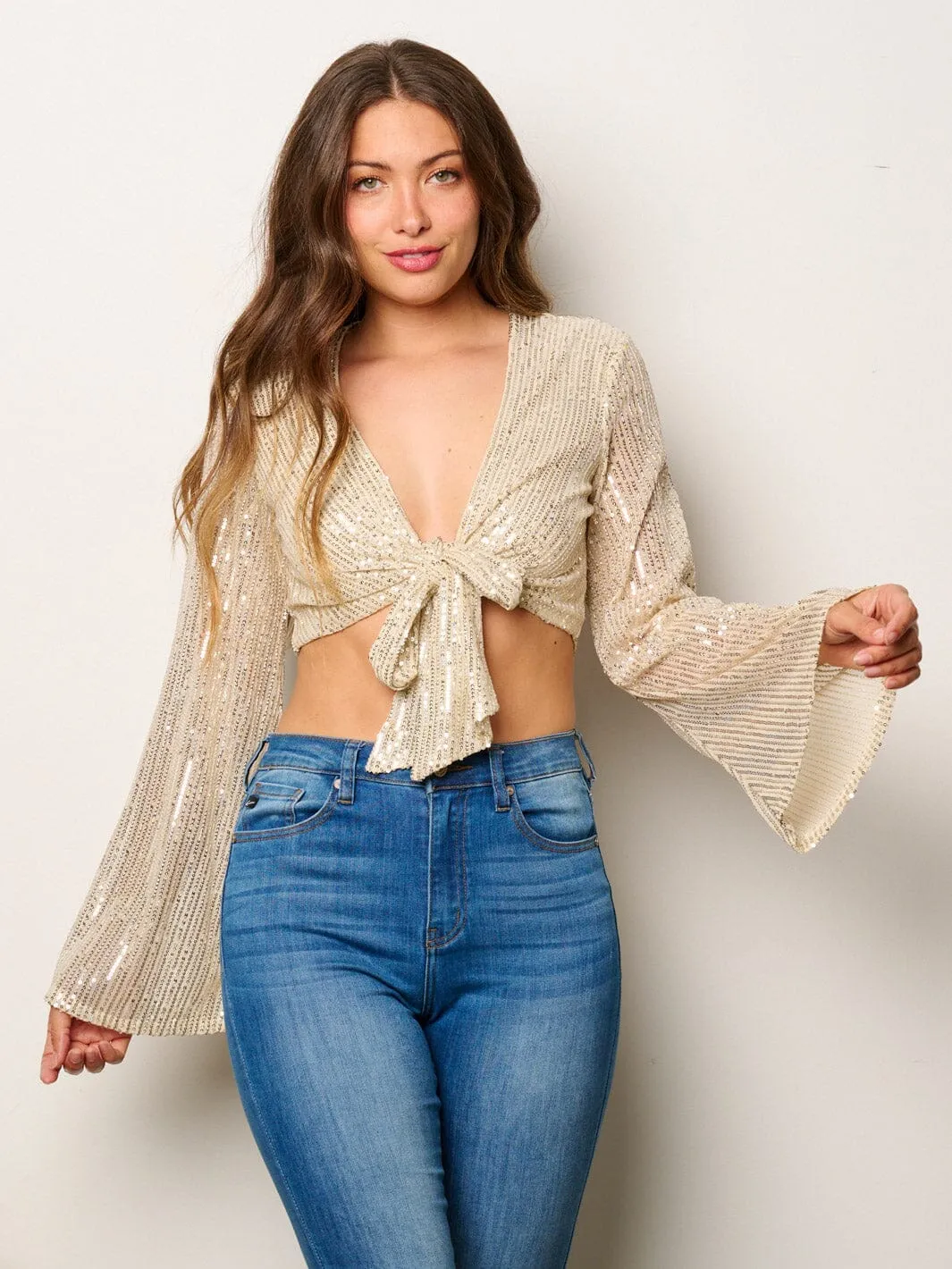 WOMEN'S LONG BELL SLEEVE FRONT TIE SEQUINS CROP TOP