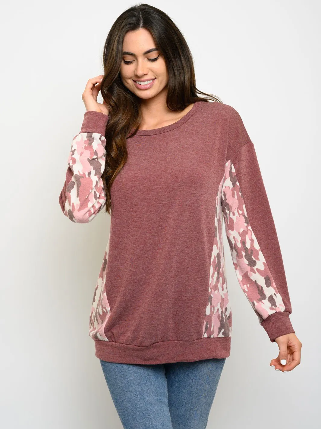 WOMEN'S LONG SLEEVE CAMO DETAIL TOP