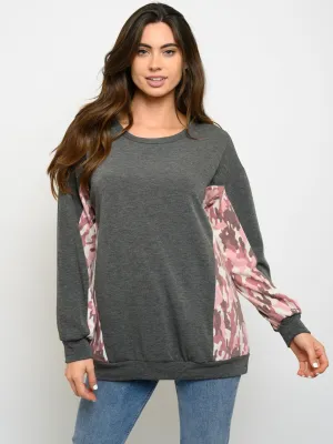 WOMEN'S LONG SLEEVE CAMO DETAIL TOP