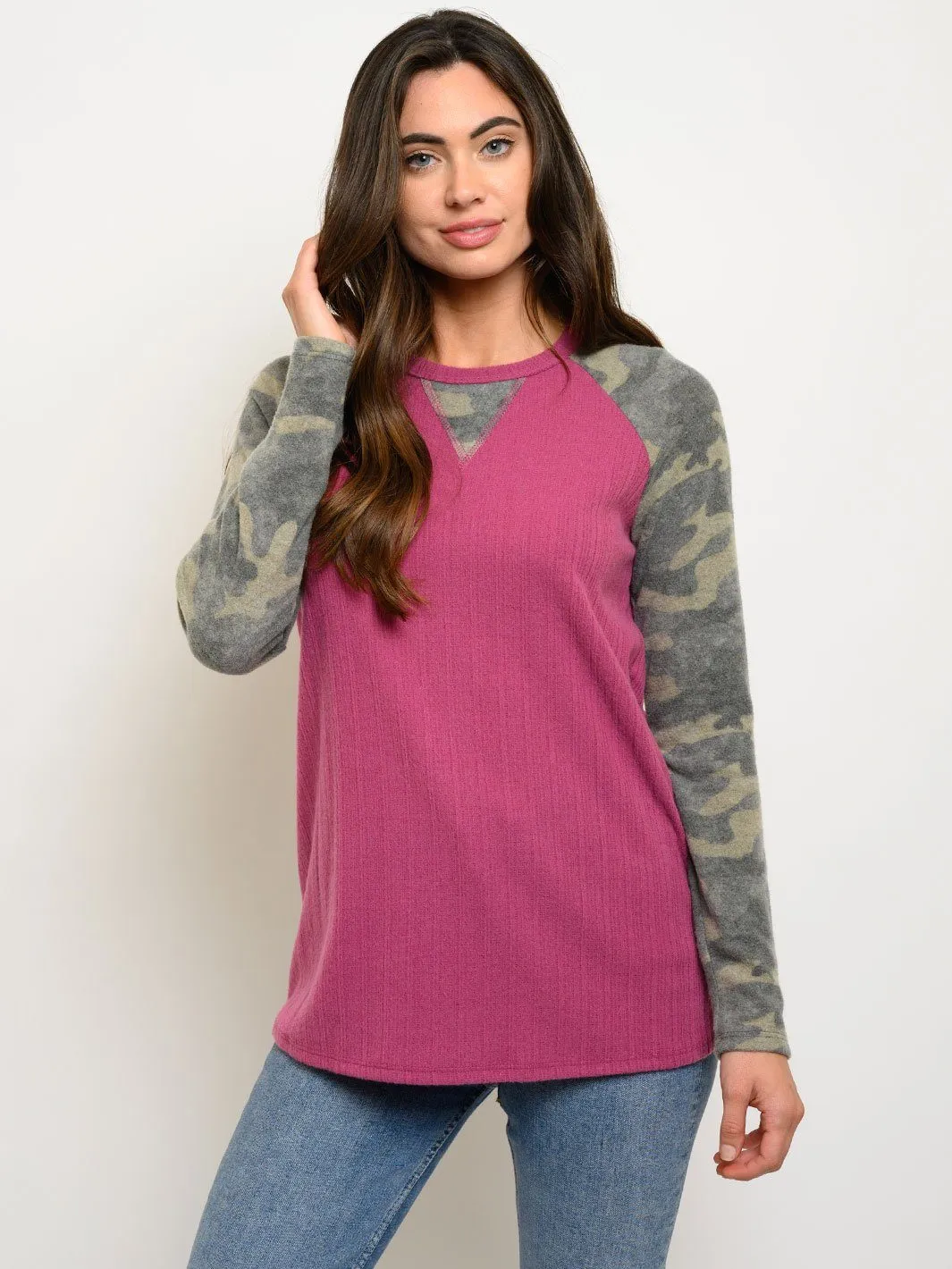 WOMEN'S LONG SLEEVE CAMO PRINT TOP