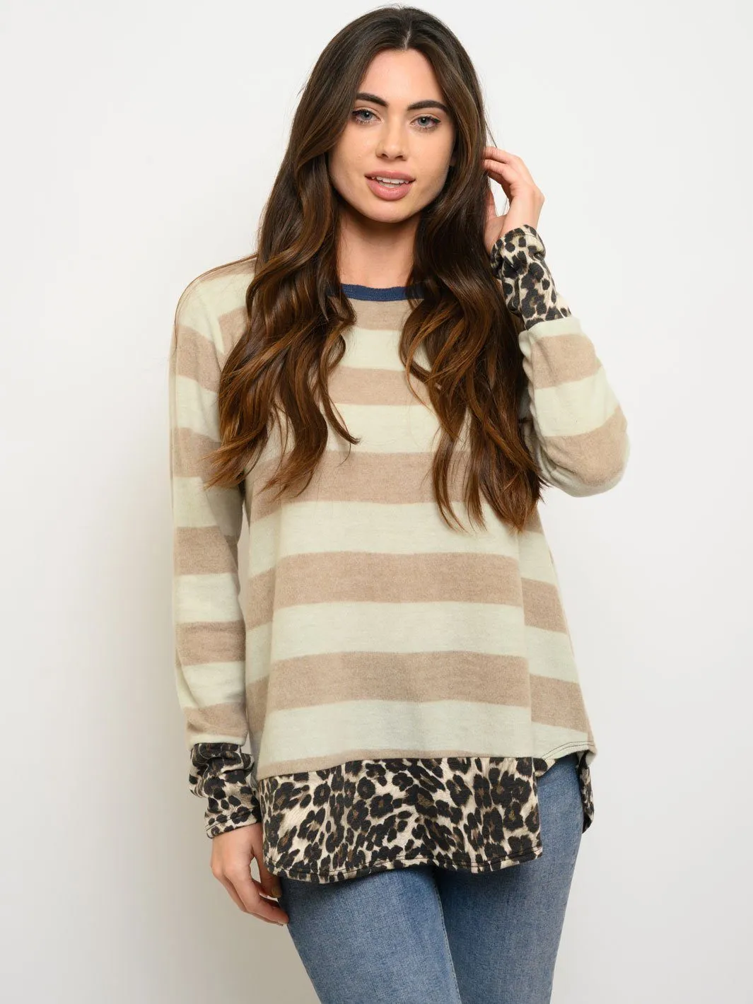 WOMEN'S LONG SLEEVE CONTRAST TOP