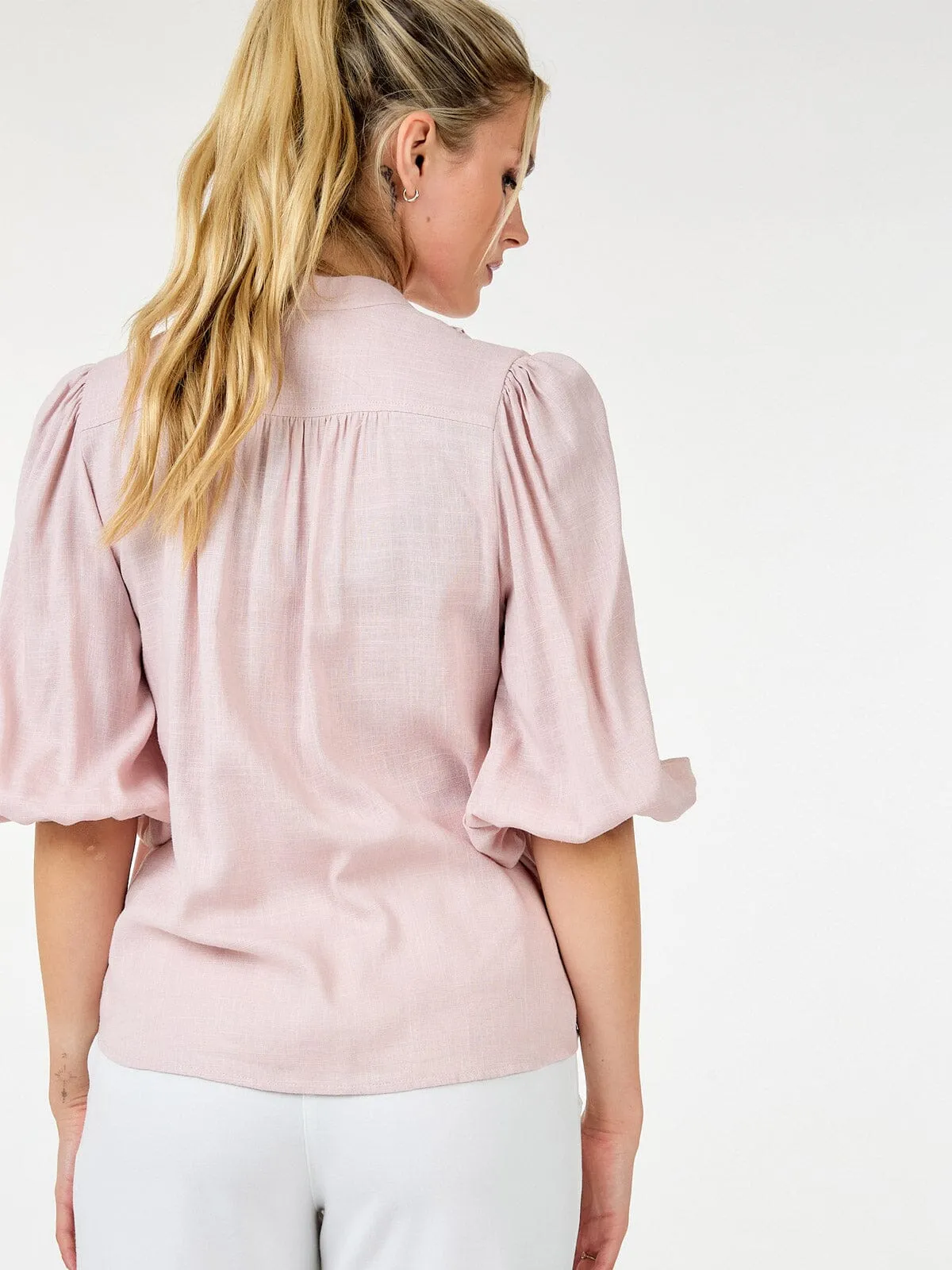 WOMEN'S LONG SLEEVE CROCHET DETAILED BLOUSE