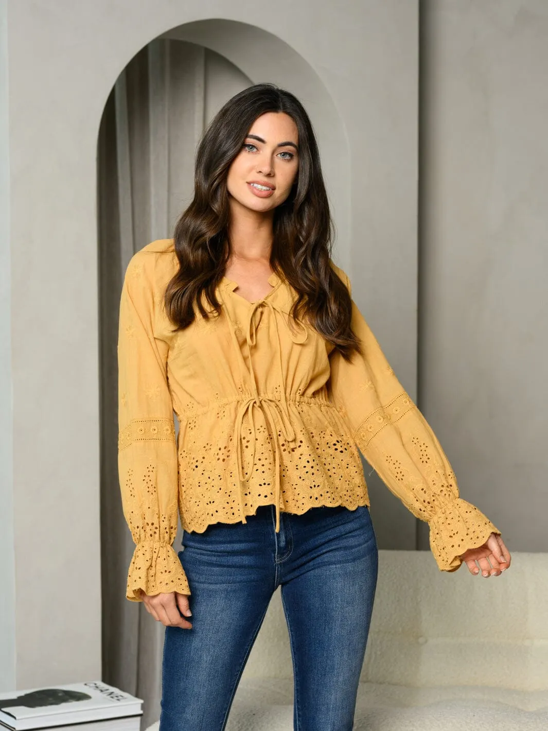 WOMEN'S LONG SLEEVE EYELET LACE NECK TIE TOP