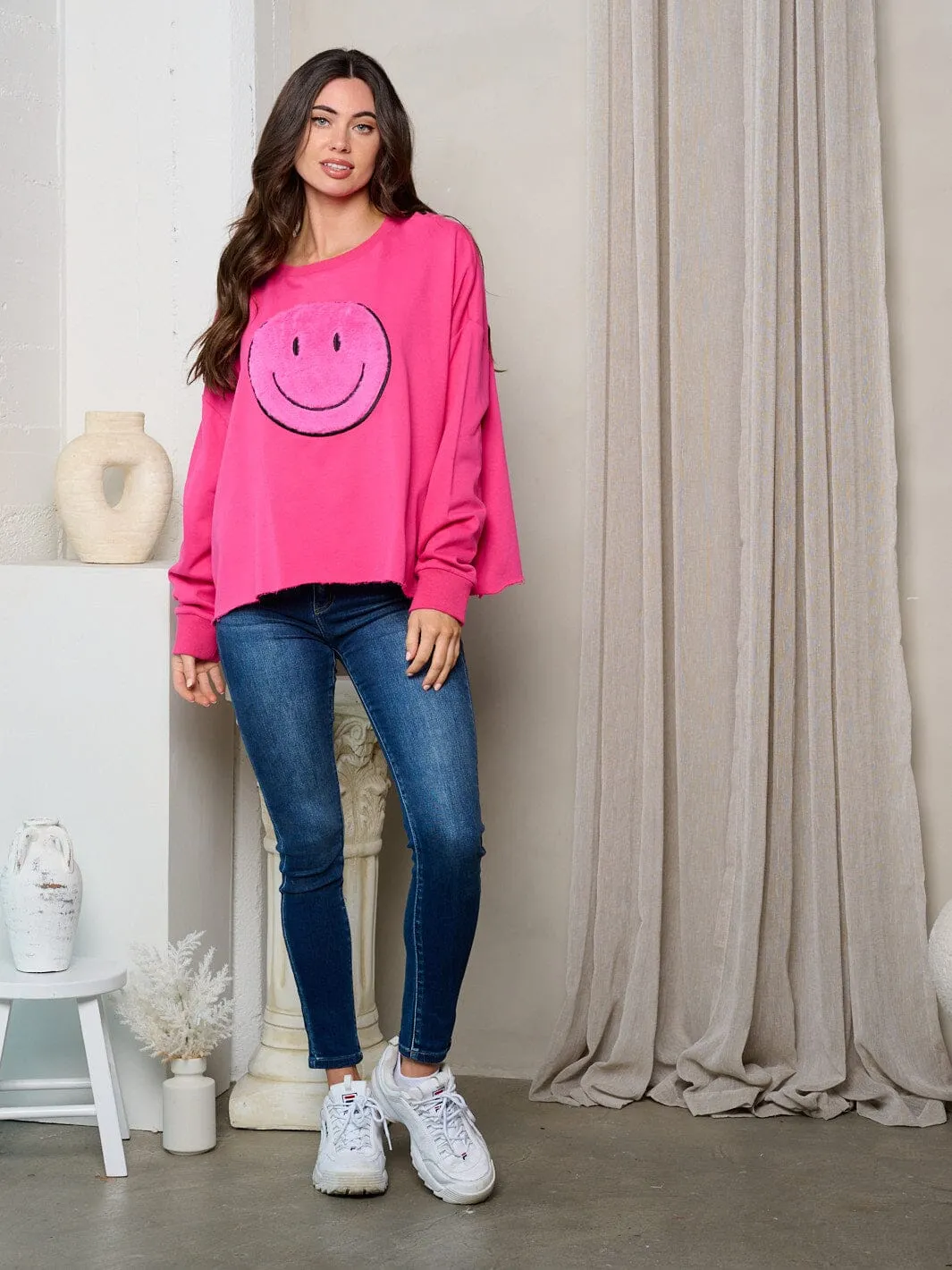 WOMEN'S LONG SLEEVE FUZZY GRAPHIC DETAILED SWEATER