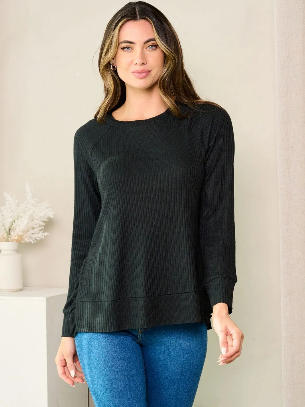 WOMEN'S LONG SLEEVE SIDE RUFFLE SLIT SOLID TOP